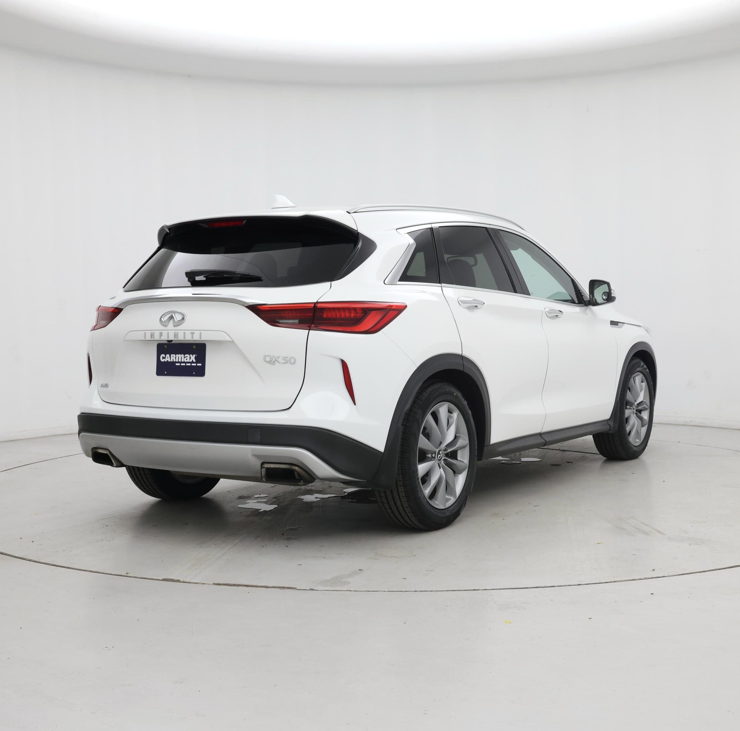 Thumbnail: 2019 INFINITI QX50 - 8