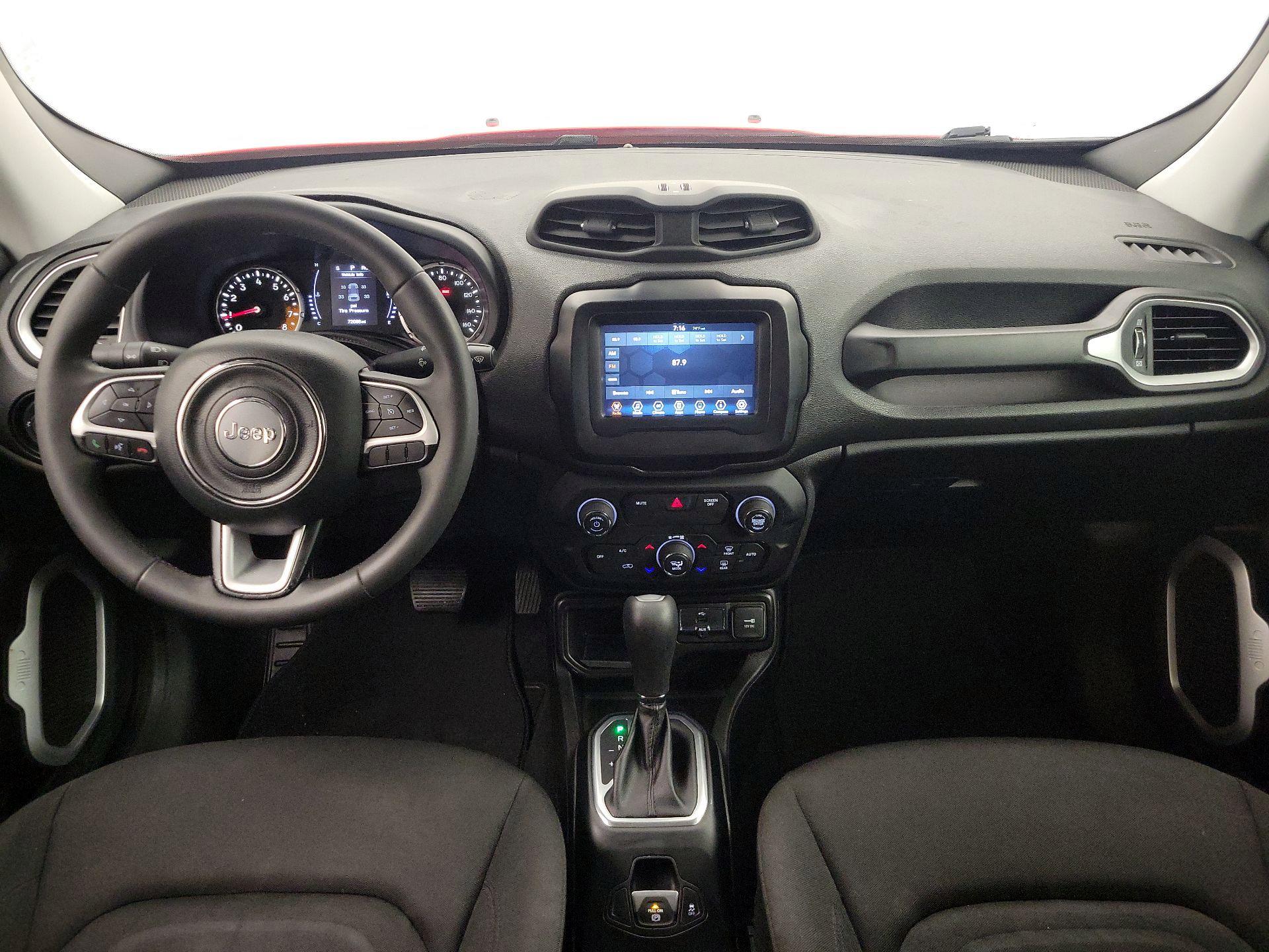 Thumbnail: 2018 Jeep Renegade - 9