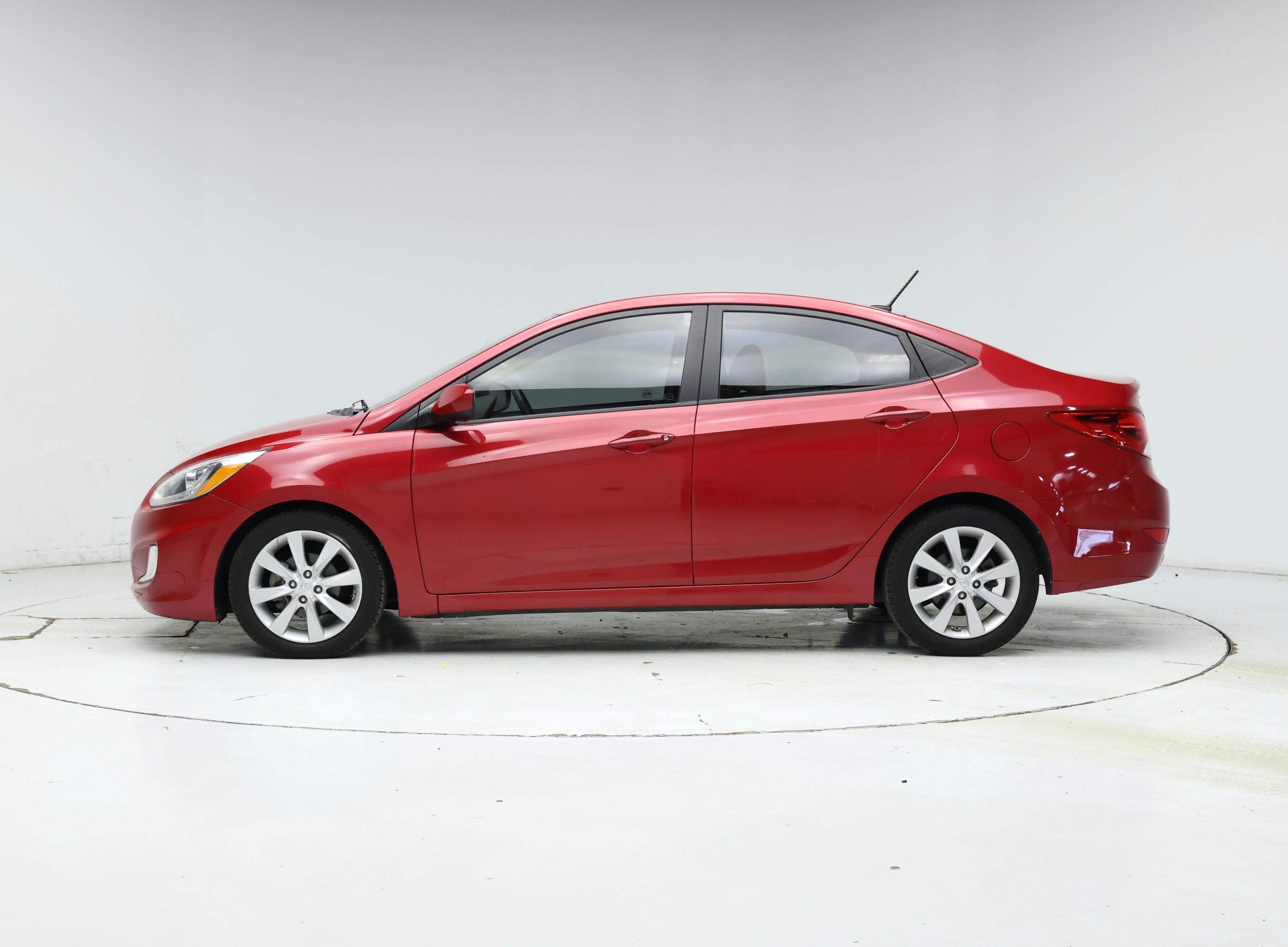 Thumbnail: 2014 Hyundai Accent - 3