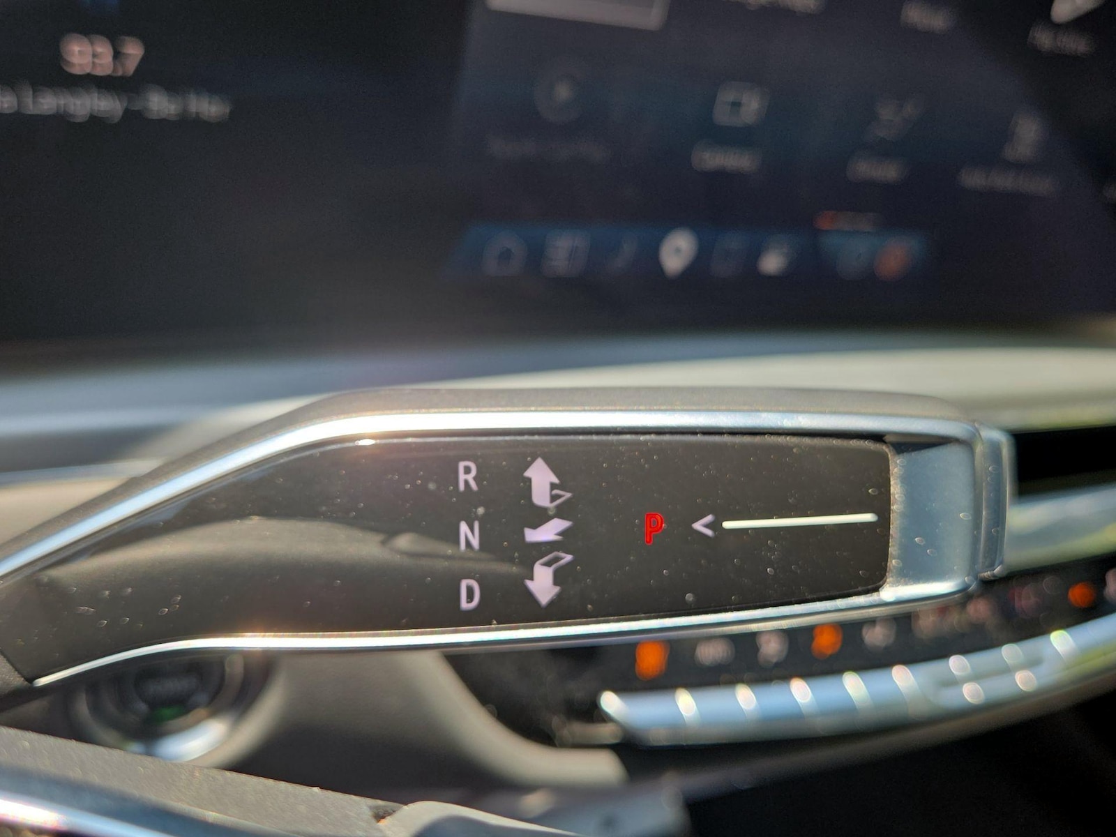 2024 Cadillac LYRIQ Luxury 2 - Photo 17