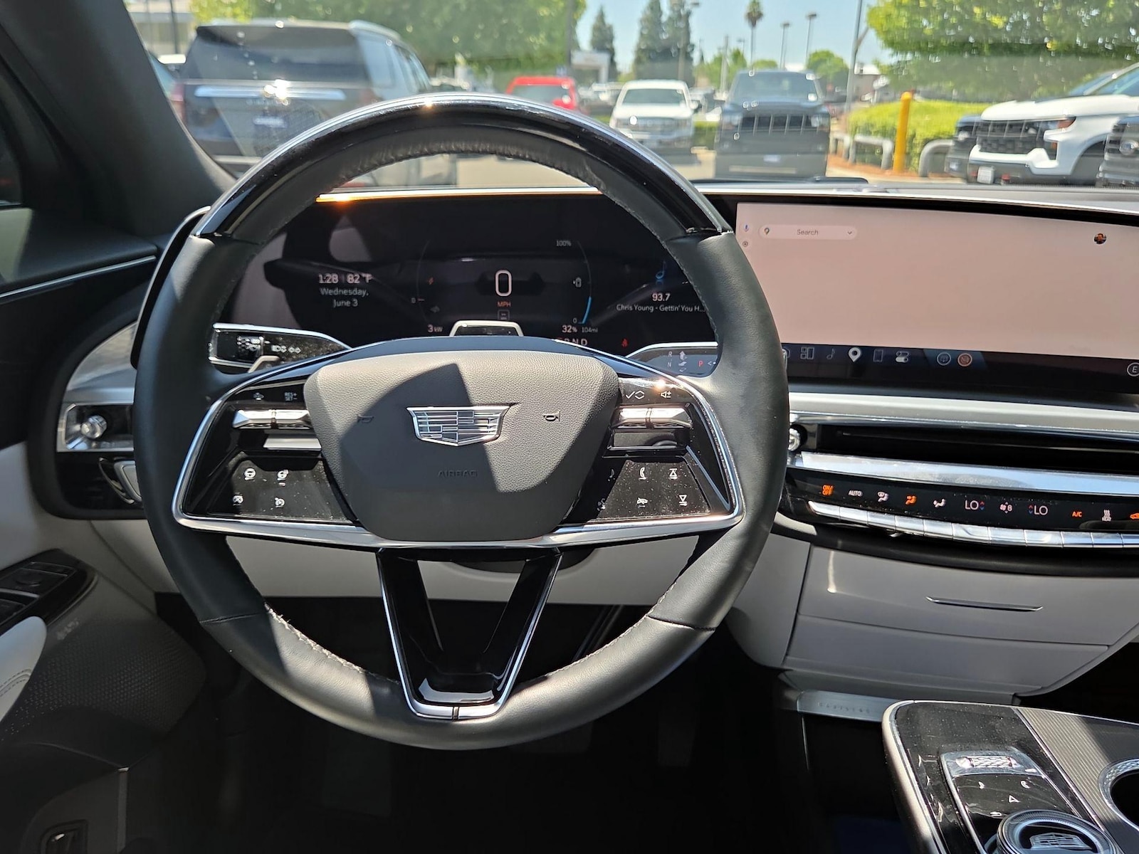 2024 Cadillac LYRIQ Luxury 2 - Photo 9