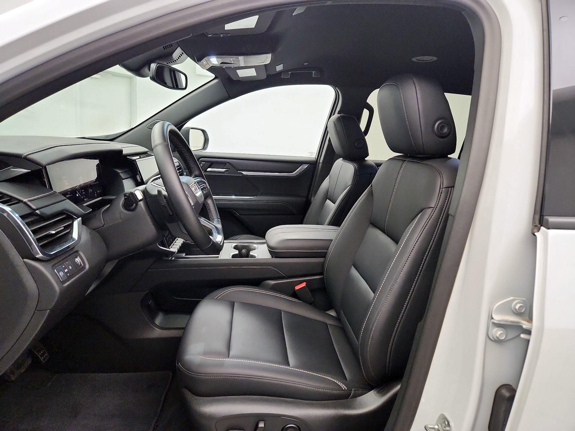 Thumbnail: 2025 GMC Acadia - 11