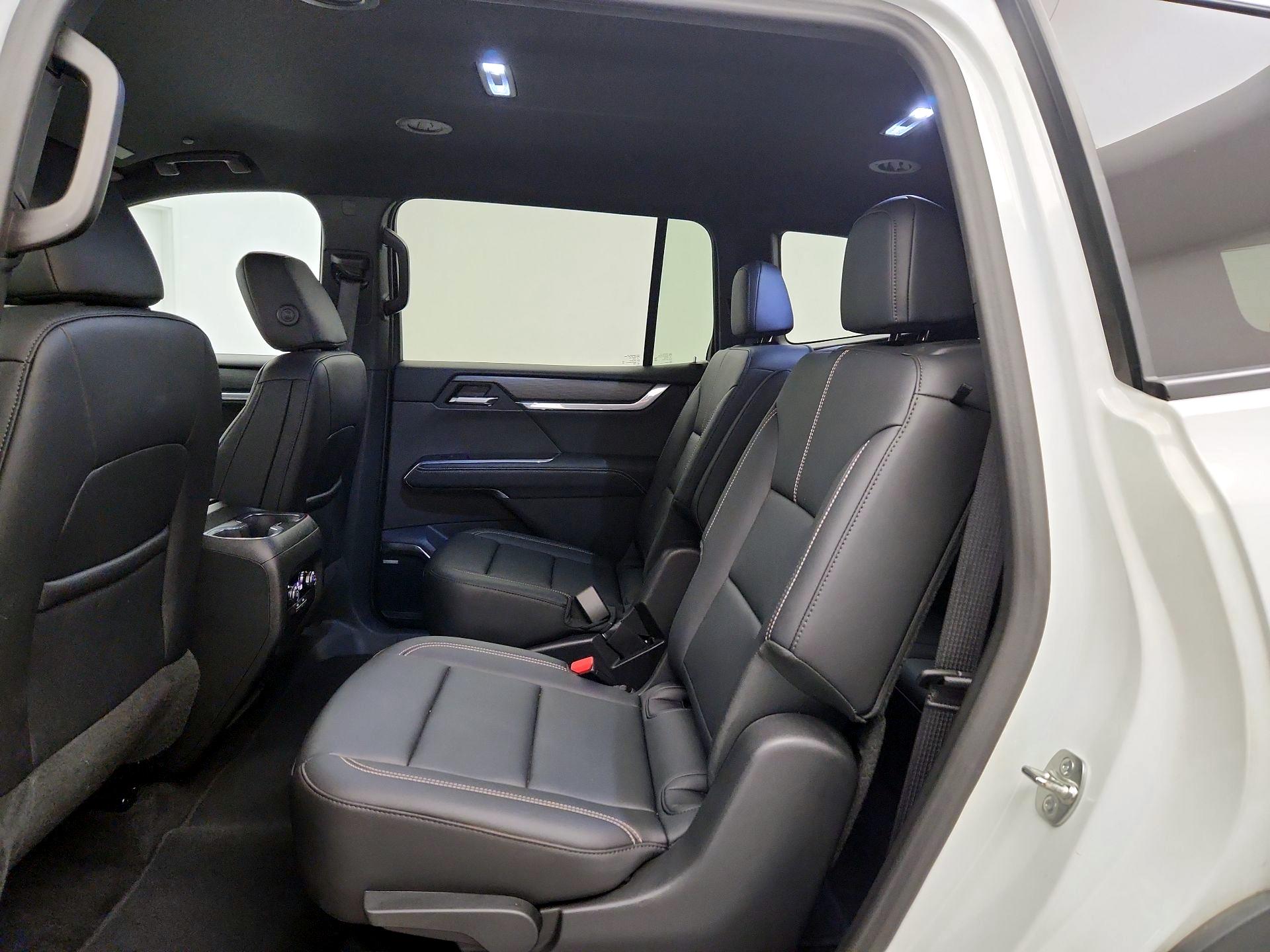 Thumbnail: 2025 GMC Acadia - 20