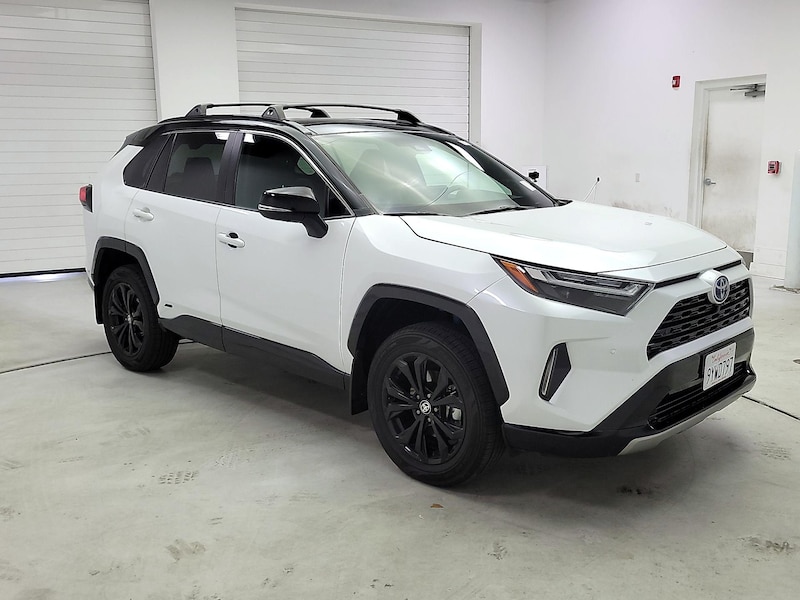2024 Toyota RAV4 Hybrid XSE