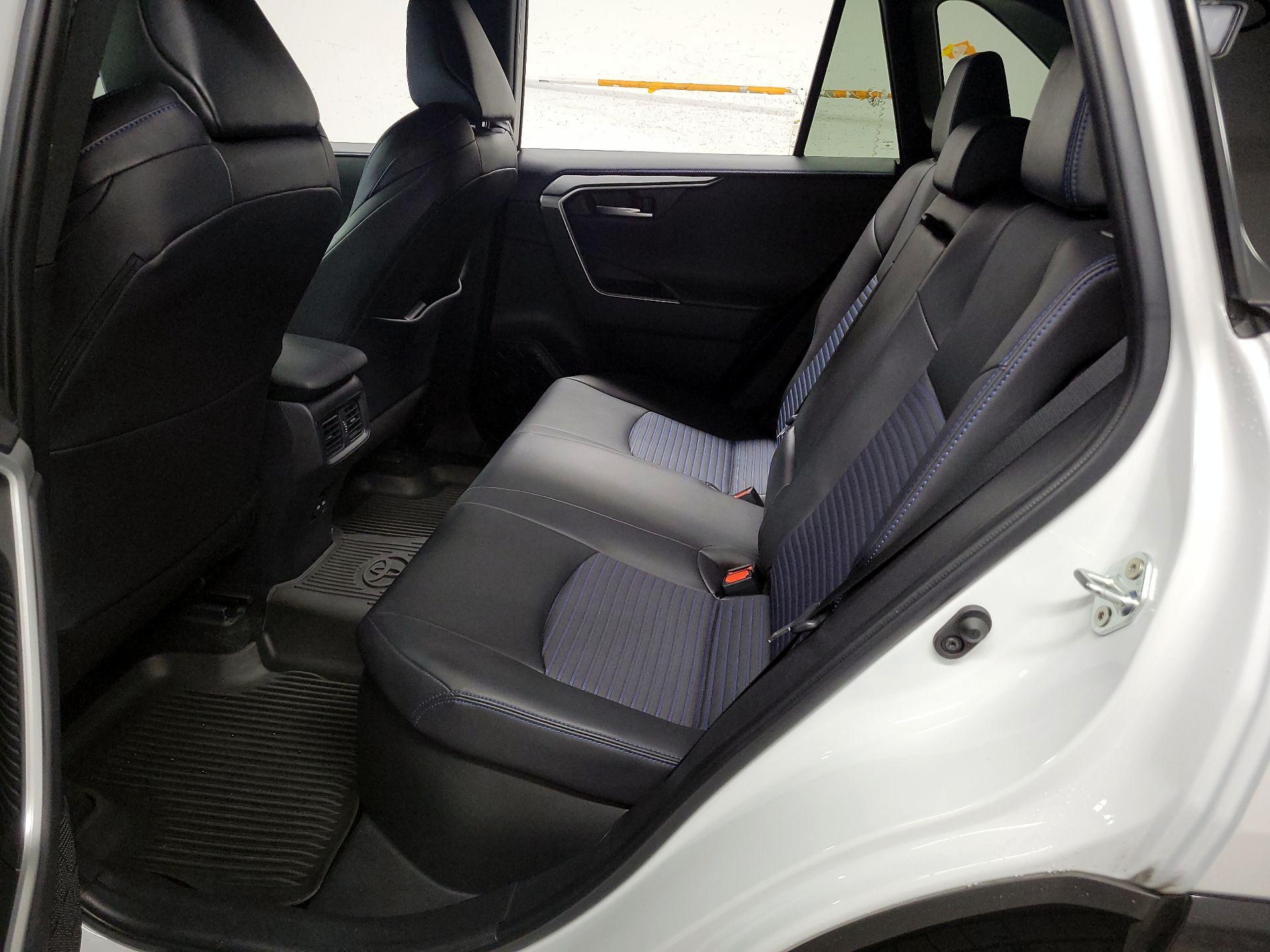 Thumbnail: 2024 Toyota RAV4 - 15