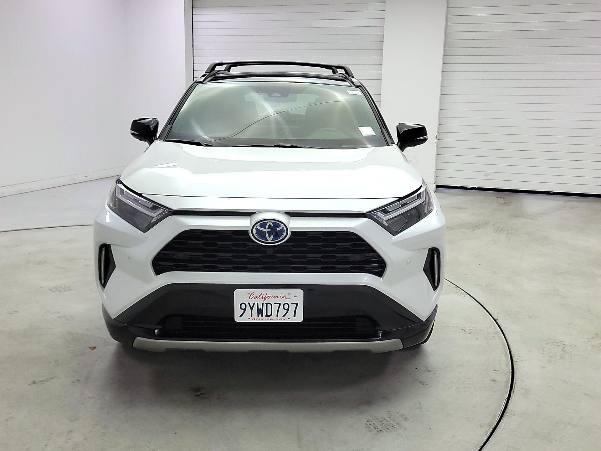 Thumbnail: 2024 Toyota RAV4 - 2