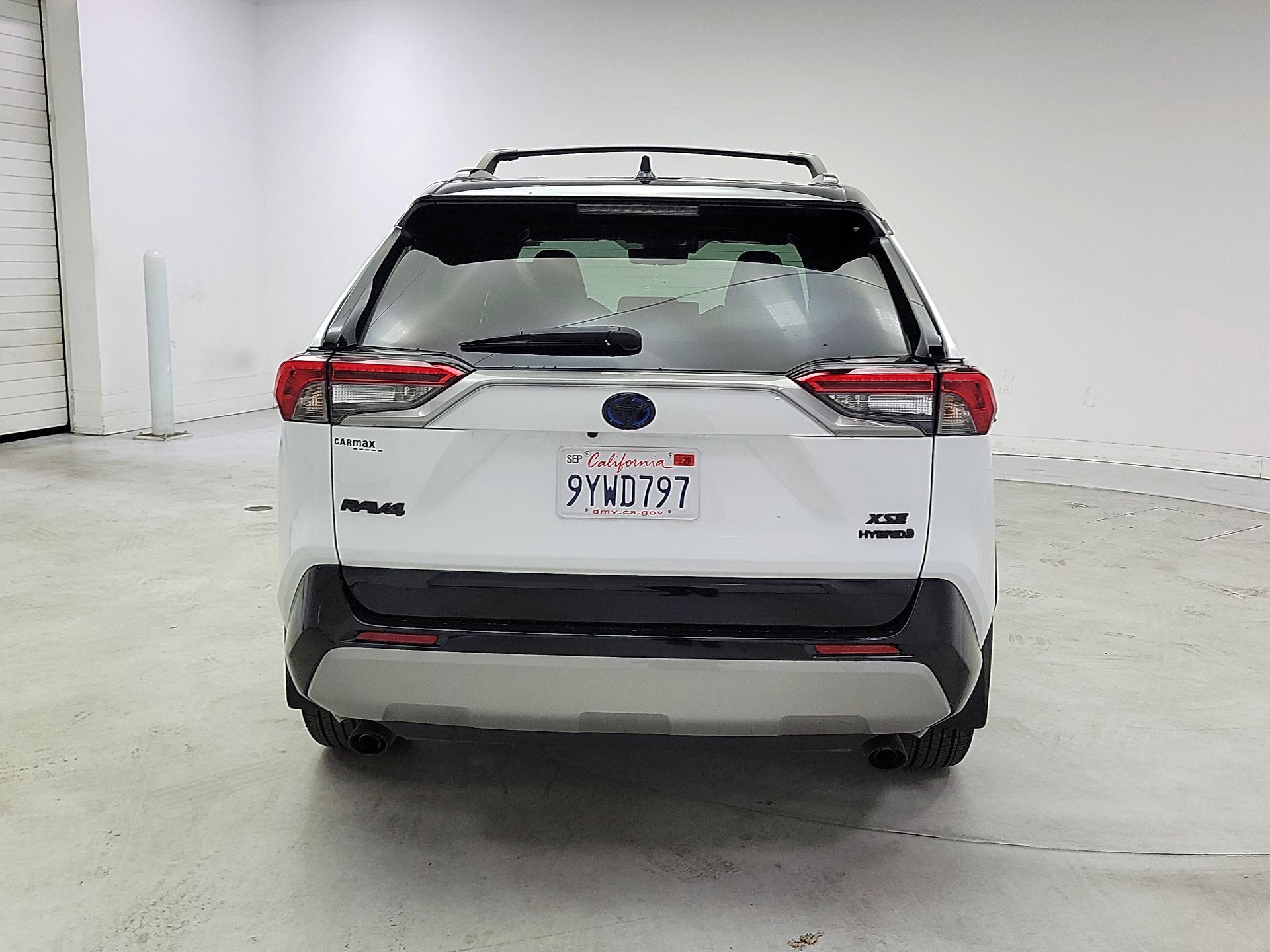 Thumbnail: 2024 Toyota RAV4 - 6
