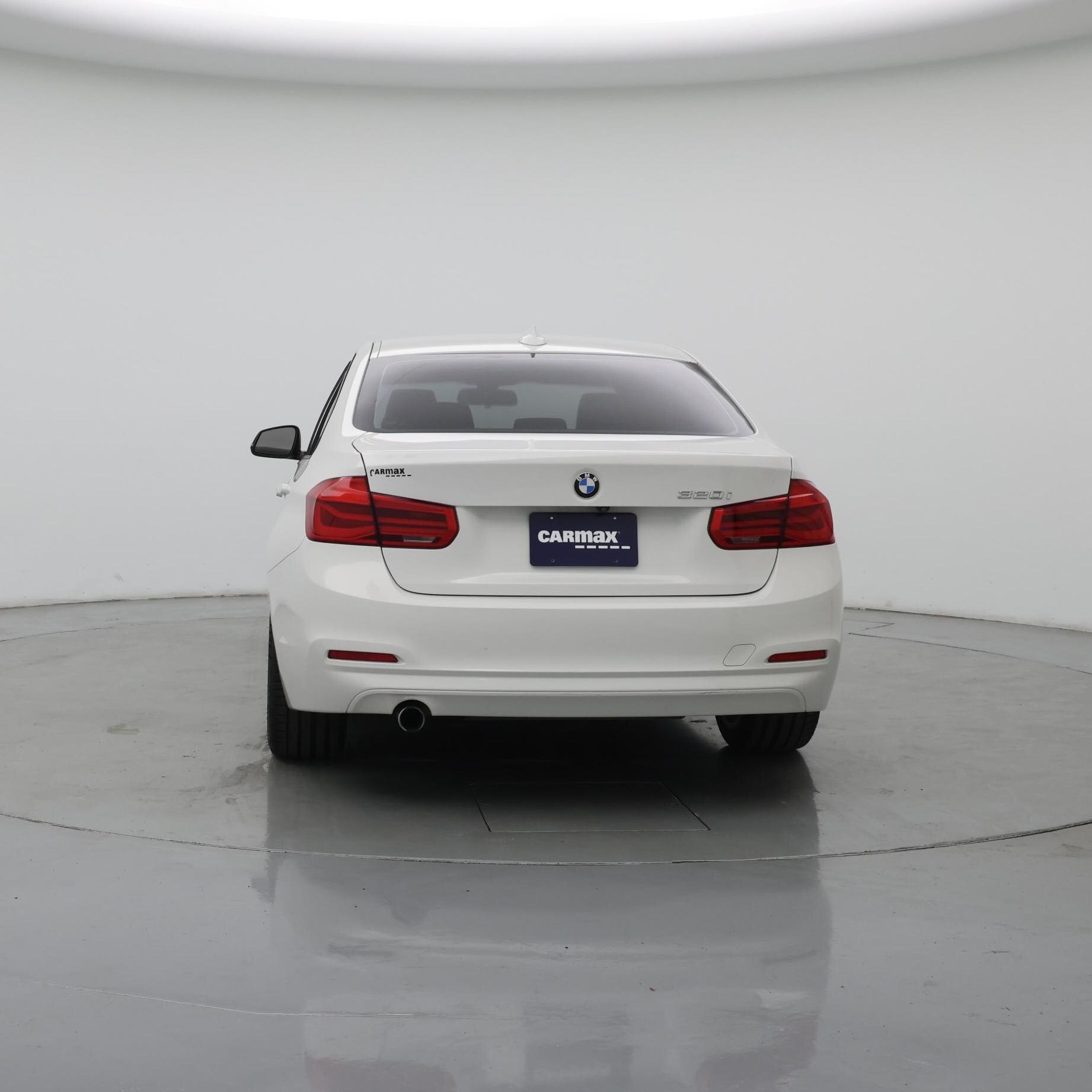 Thumbnail: 2018 BMW 3 Series - 6
