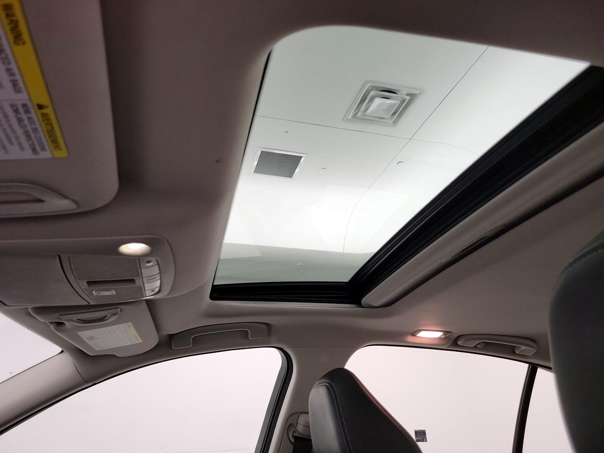 Thumbnail: 2014 INFINITI Q50 - 19