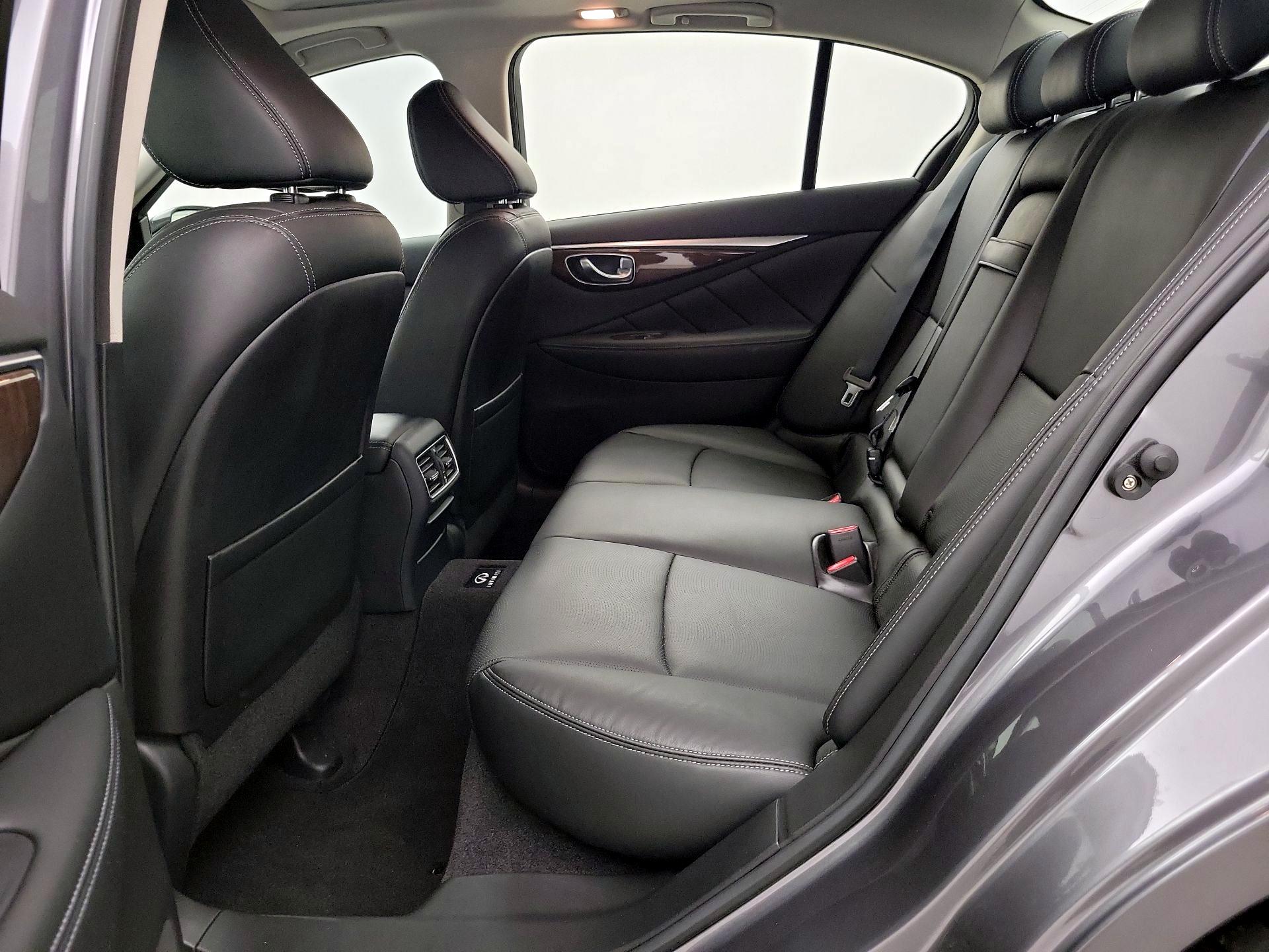 Thumbnail: 2014 INFINITI Q50 - 20