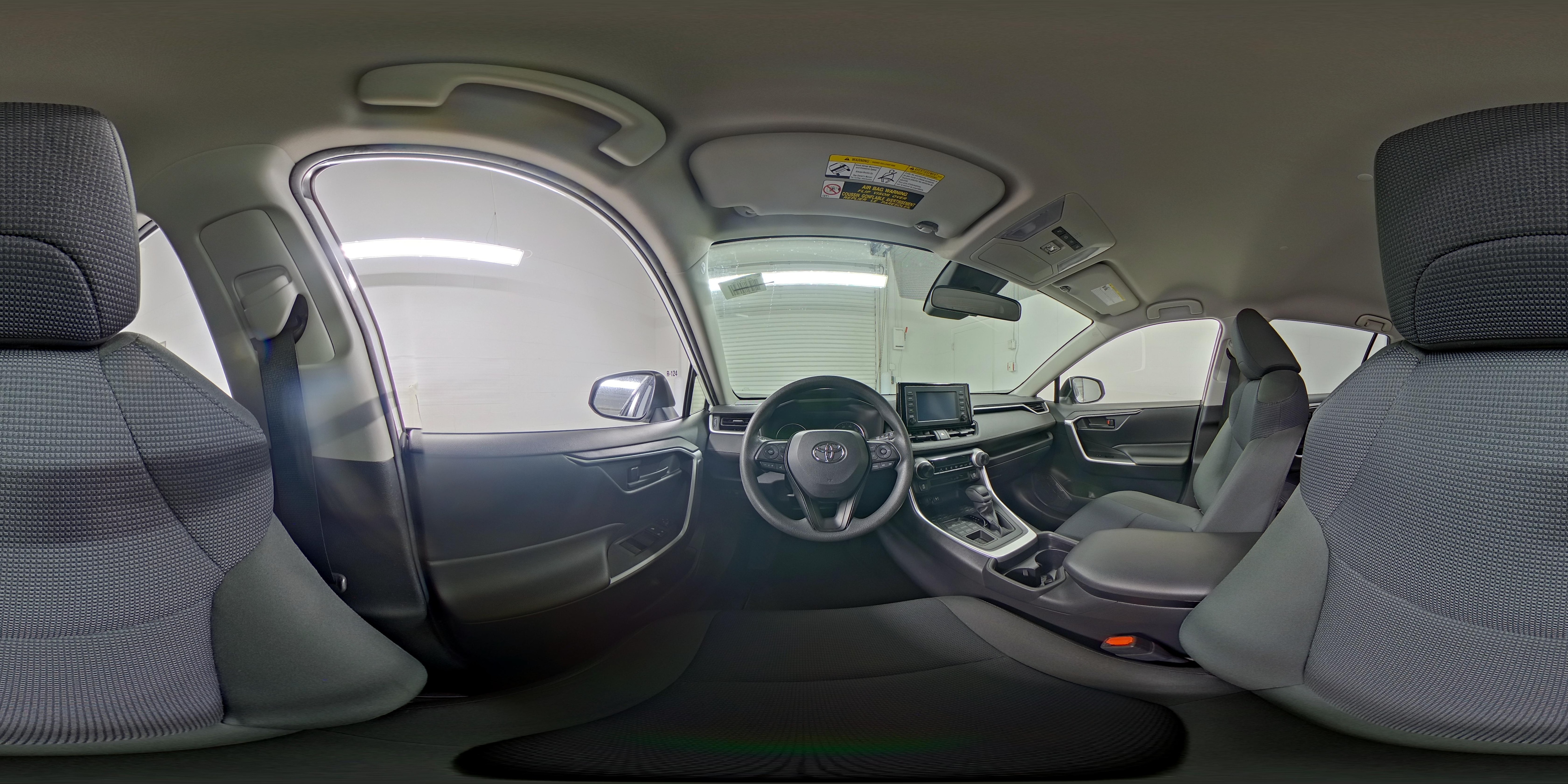 2019 Toyota RAV4 LE - Photo 26