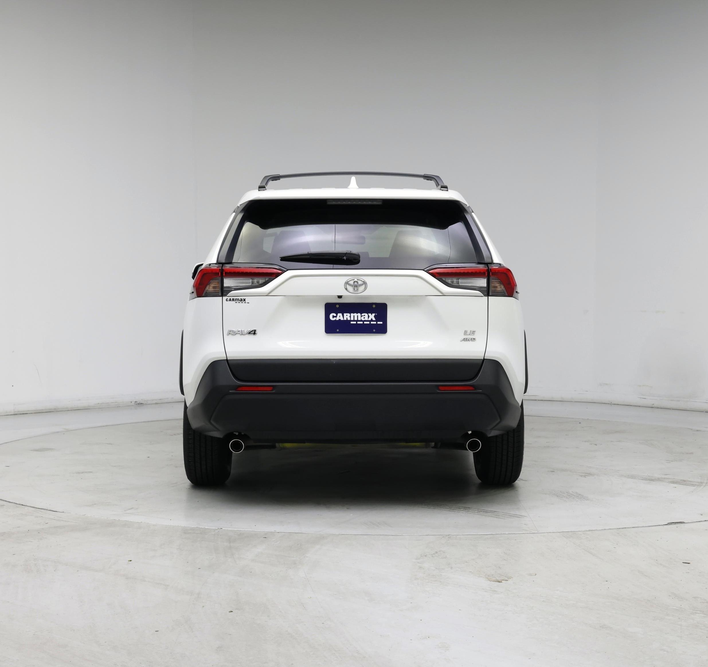 Thumbnail: 2019 Toyota RAV4 - 6