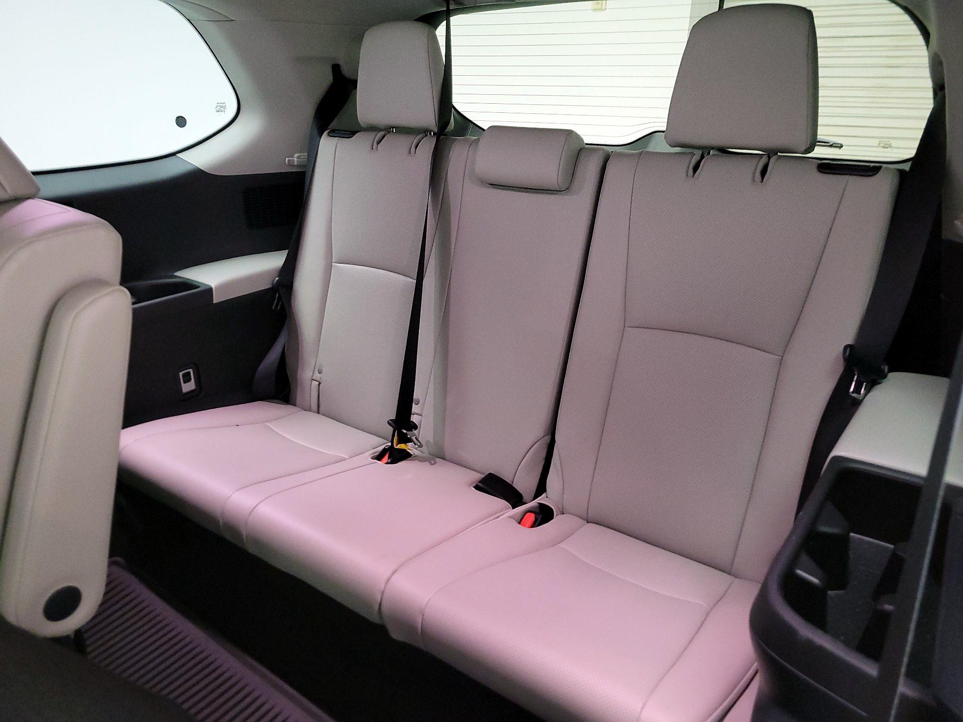 Thumbnail: 2025 Toyota Highlander - 19