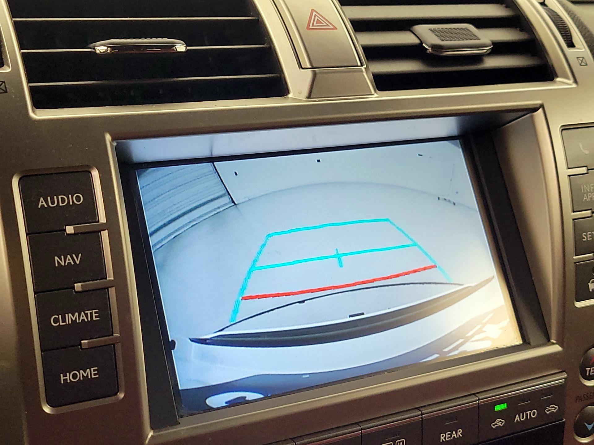 Thumbnail: 2021 Lexus GX - 15