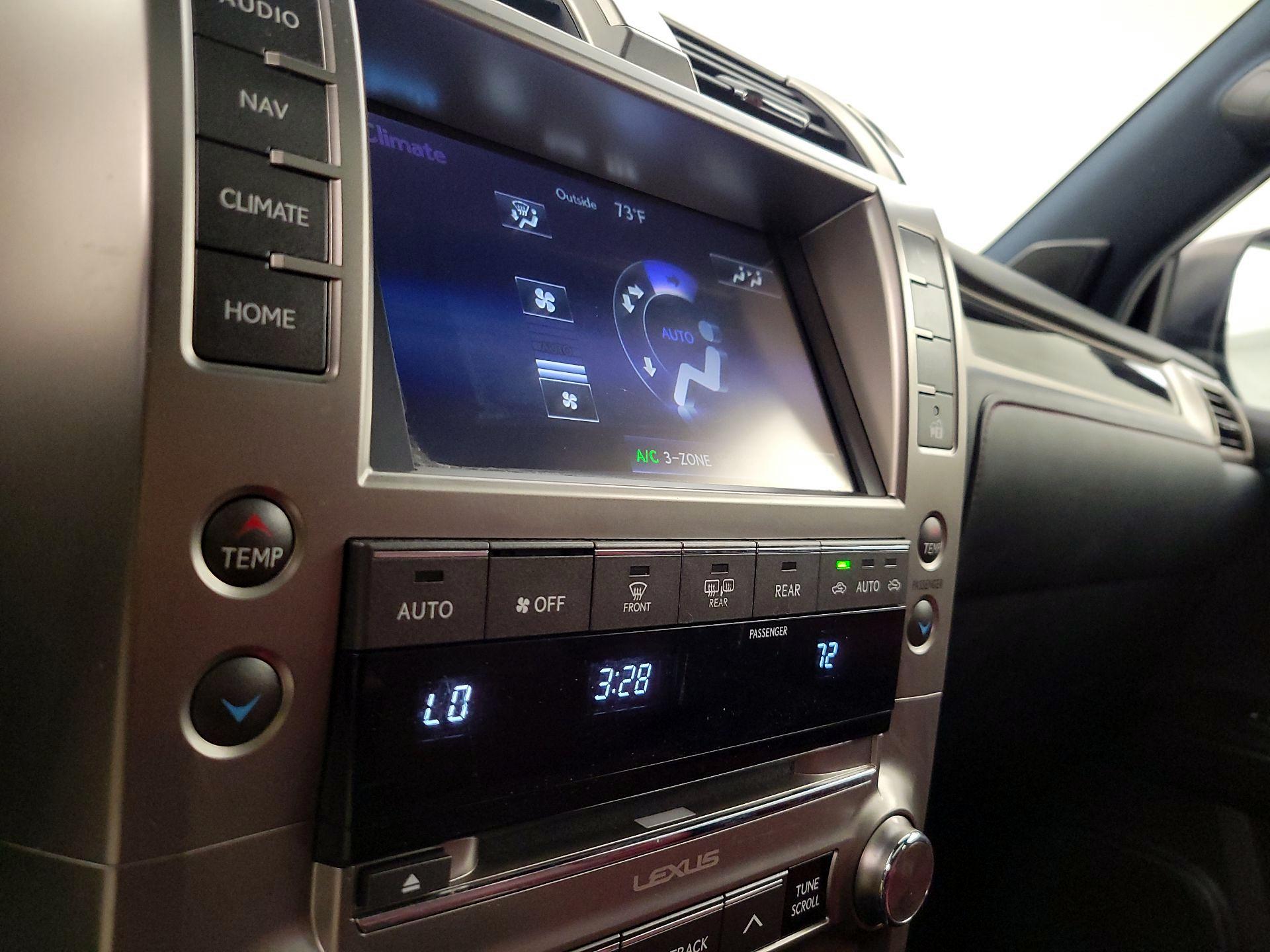Thumbnail: 2021 Lexus GX - 17
