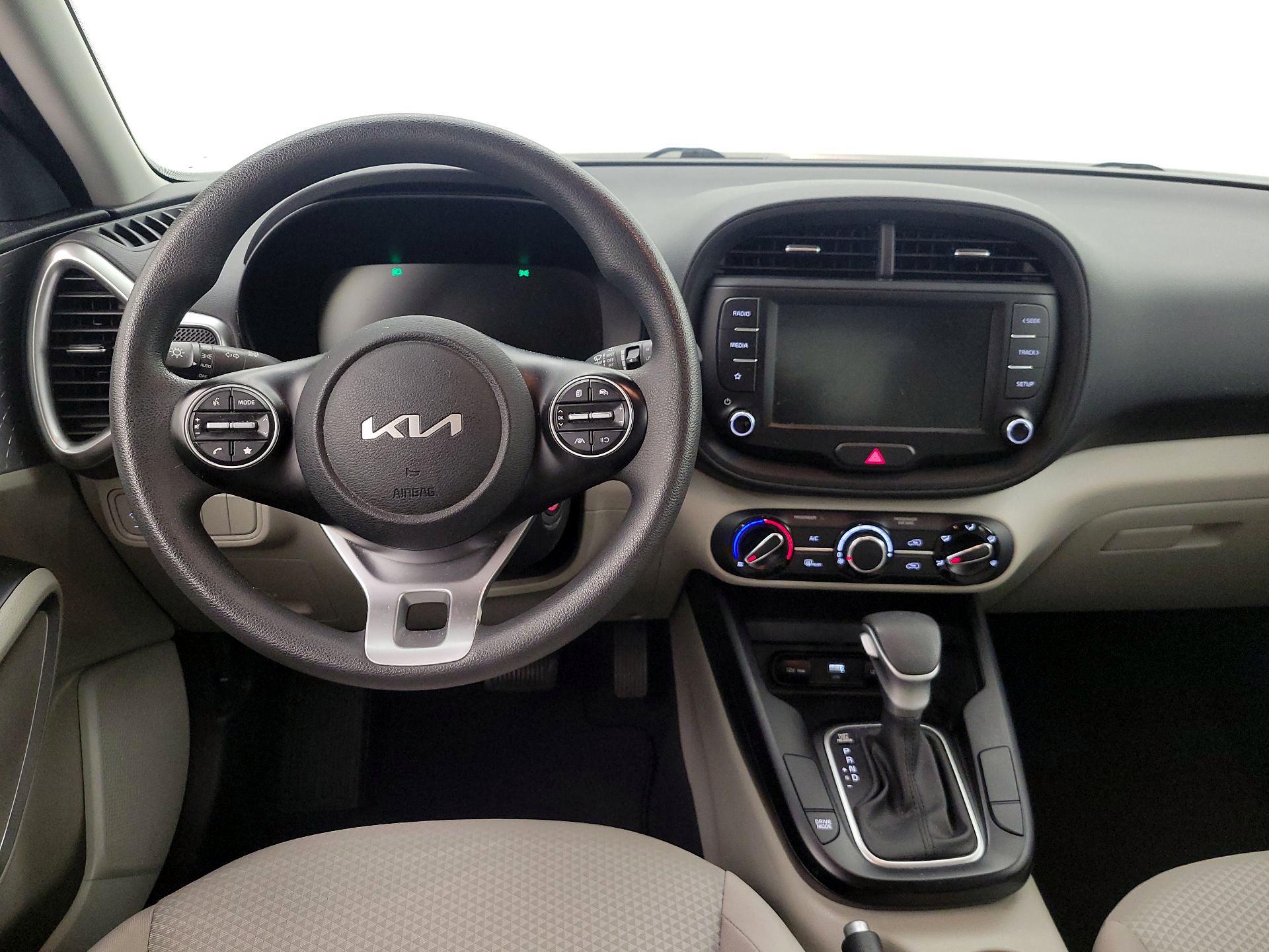 Thumbnail: 2023 Kia Soul - 10