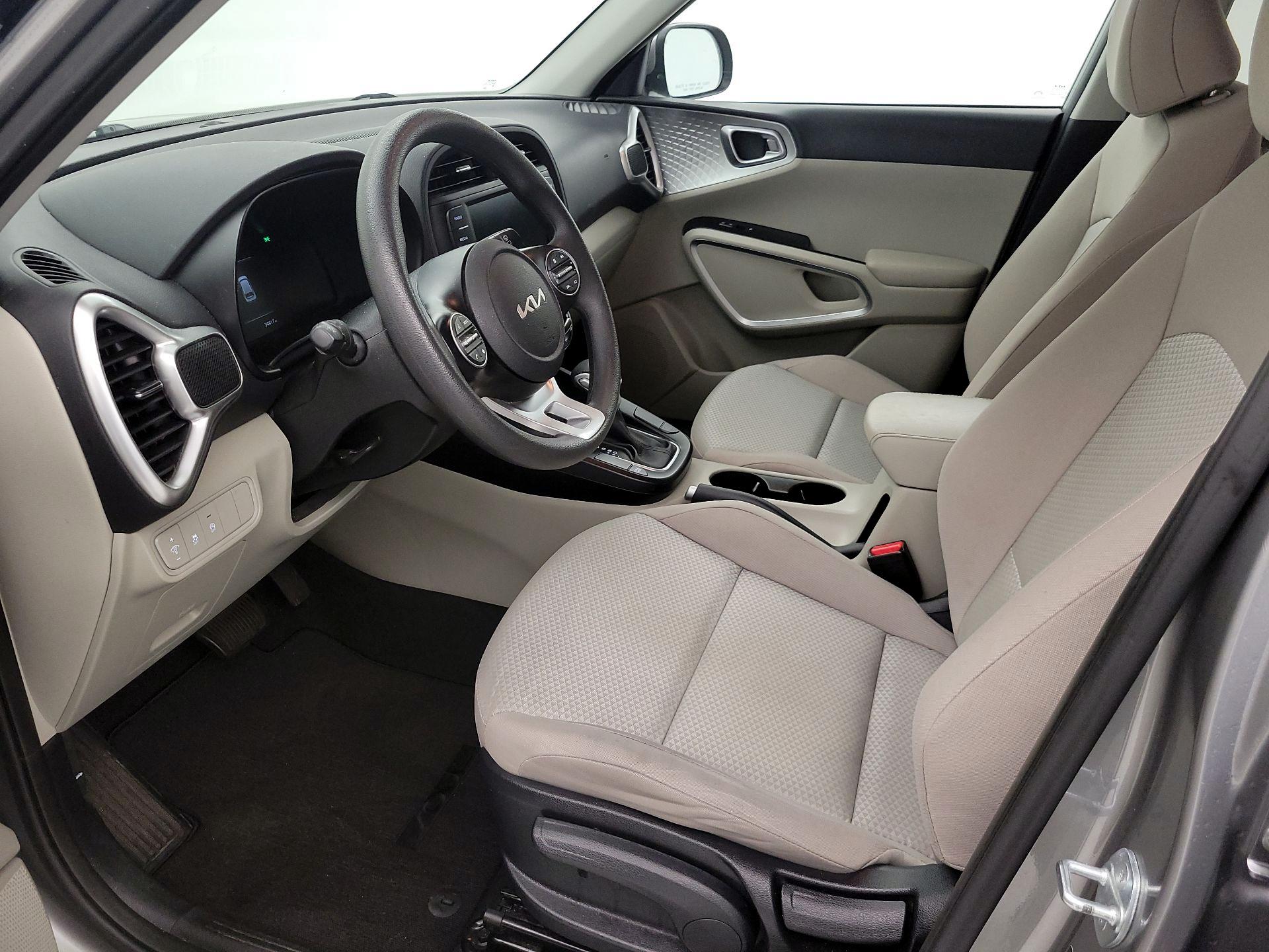 Thumbnail: 2023 Kia Soul - 11