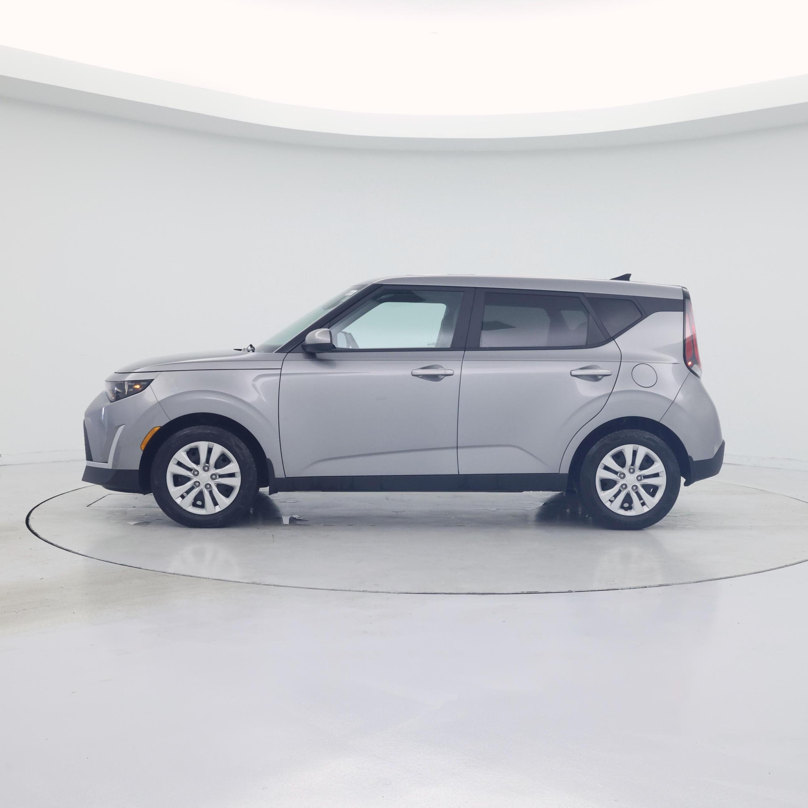 Thumbnail: 2023 Kia Soul - 3