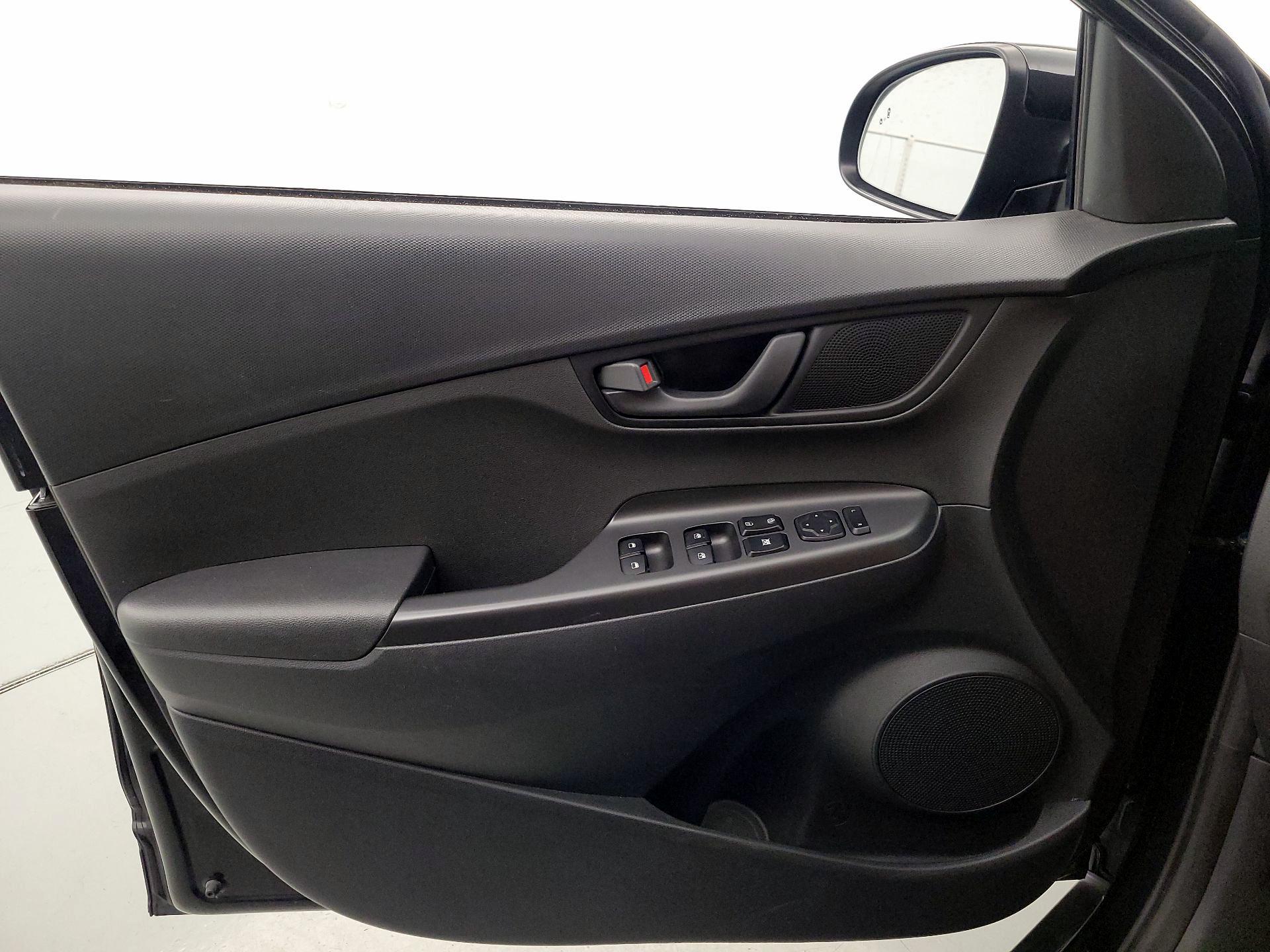 Thumbnail: 2019 Hyundai Kona - 12