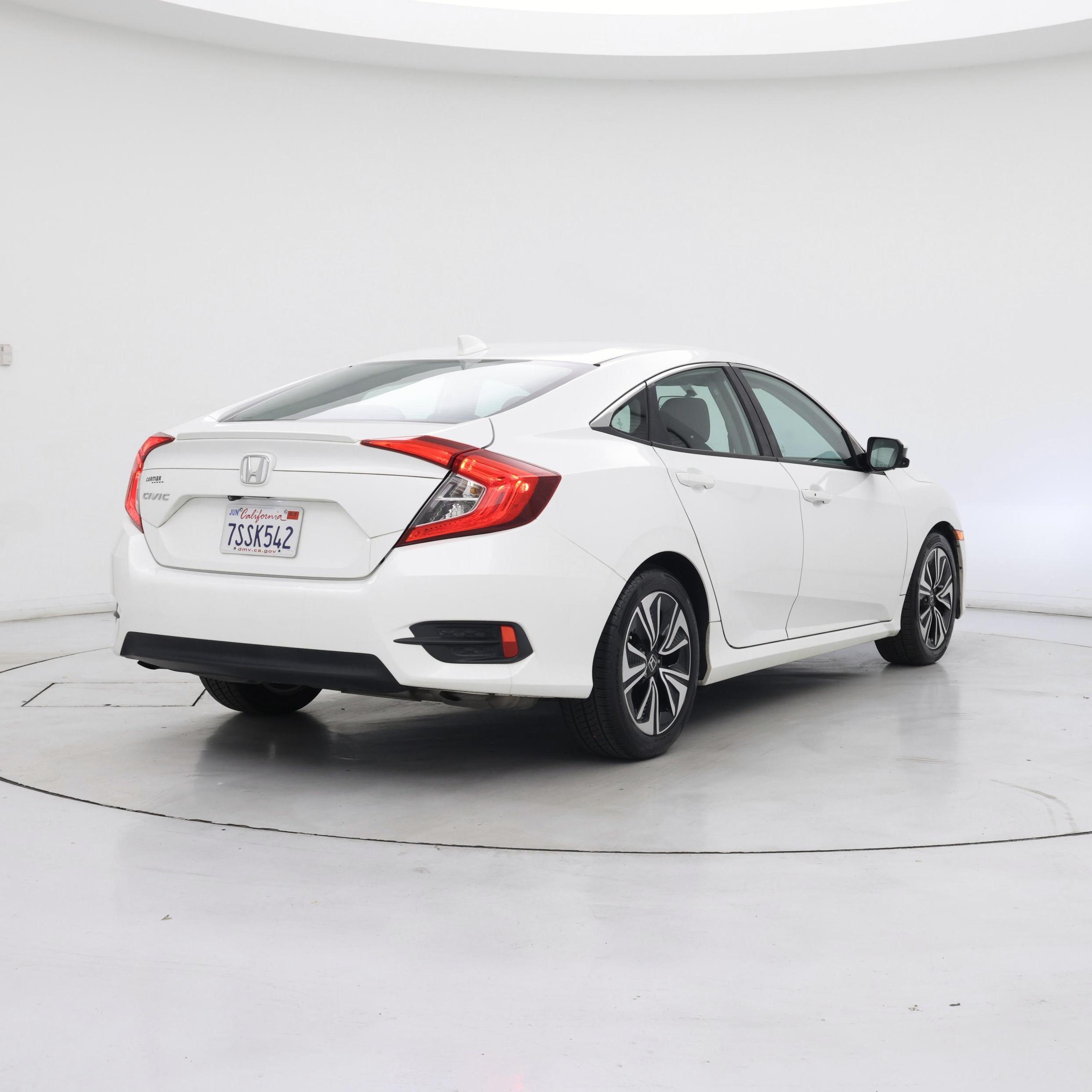 Thumbnail: 2016 Honda Civic - 8