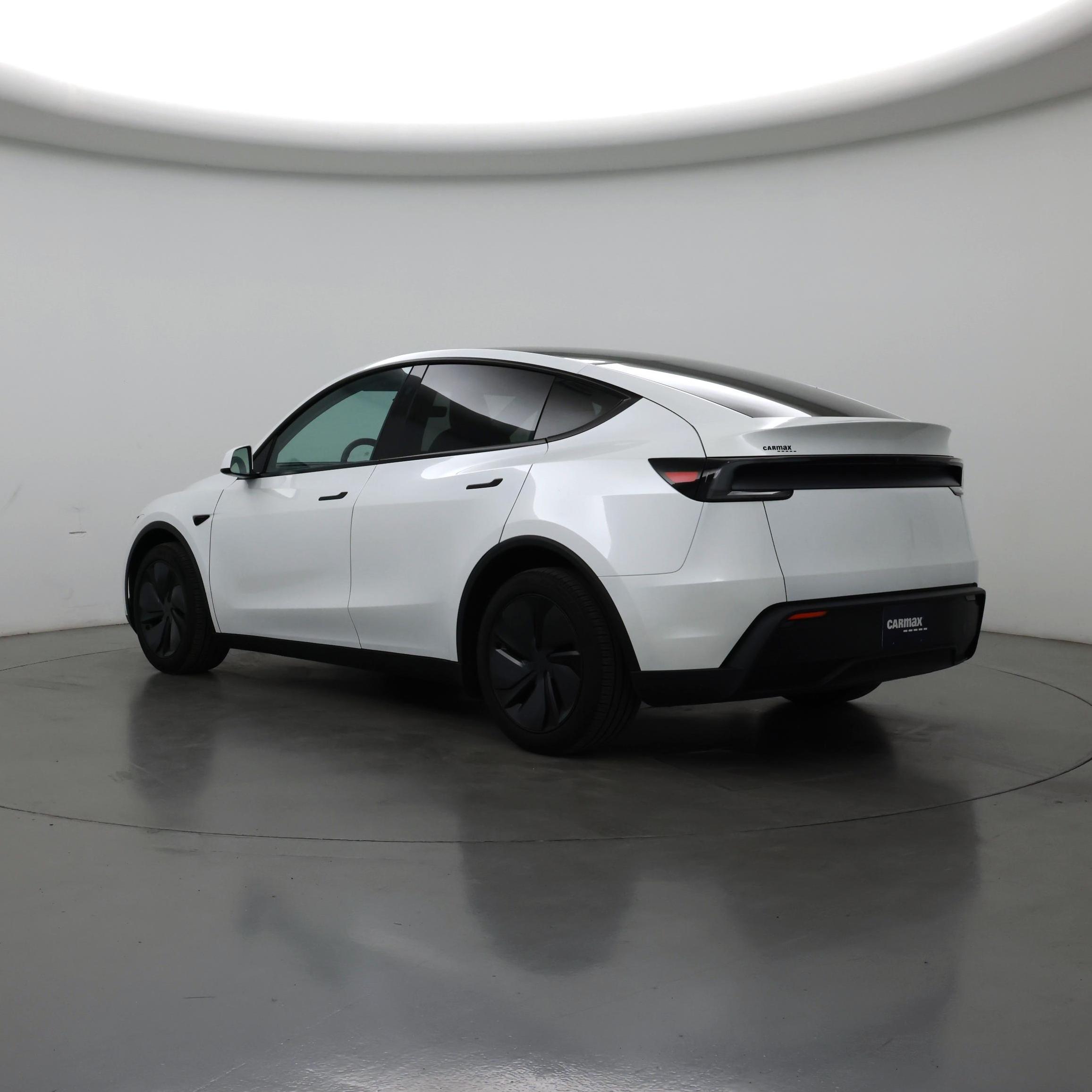 Thumbnail: 2026 Tesla Model Y - 2