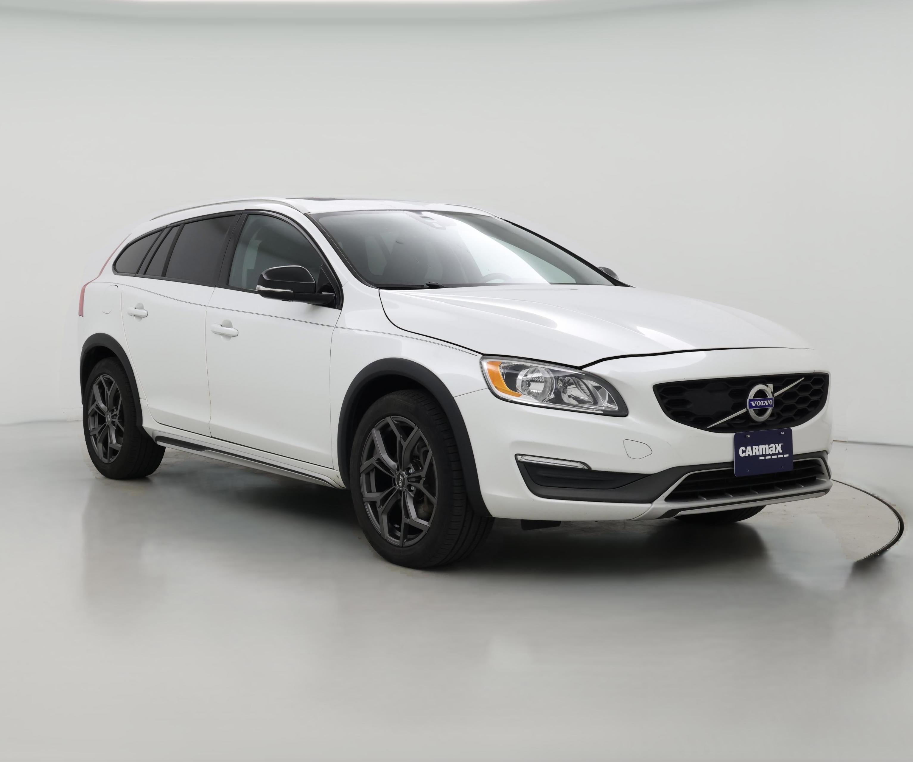 Thumbnail: 2016 Volvo S60 - 1