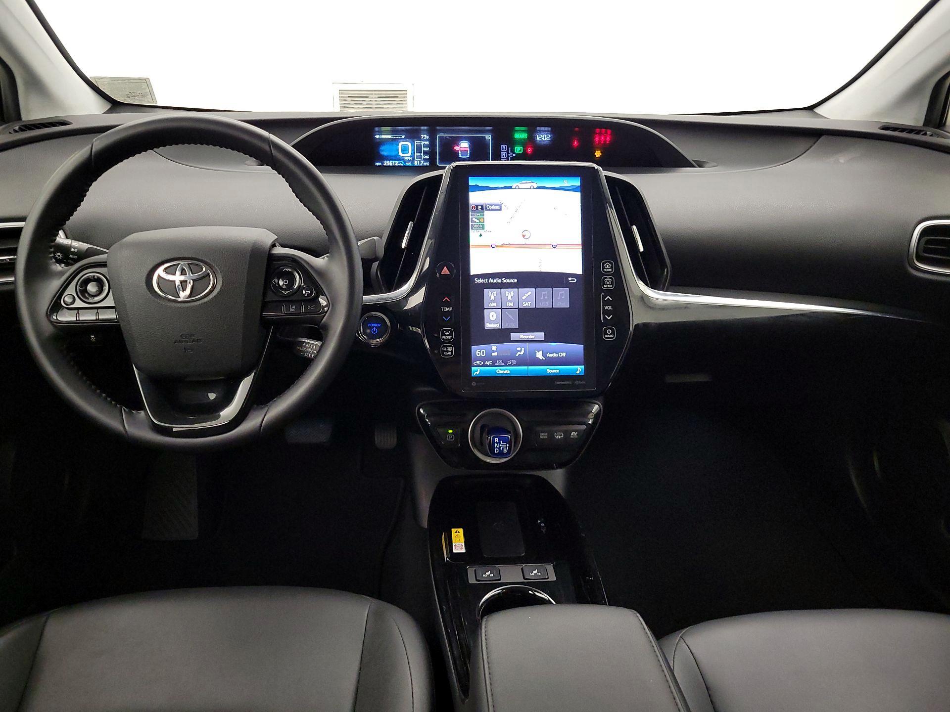 Thumbnail: 2020 Toyota Prius Prime - 9