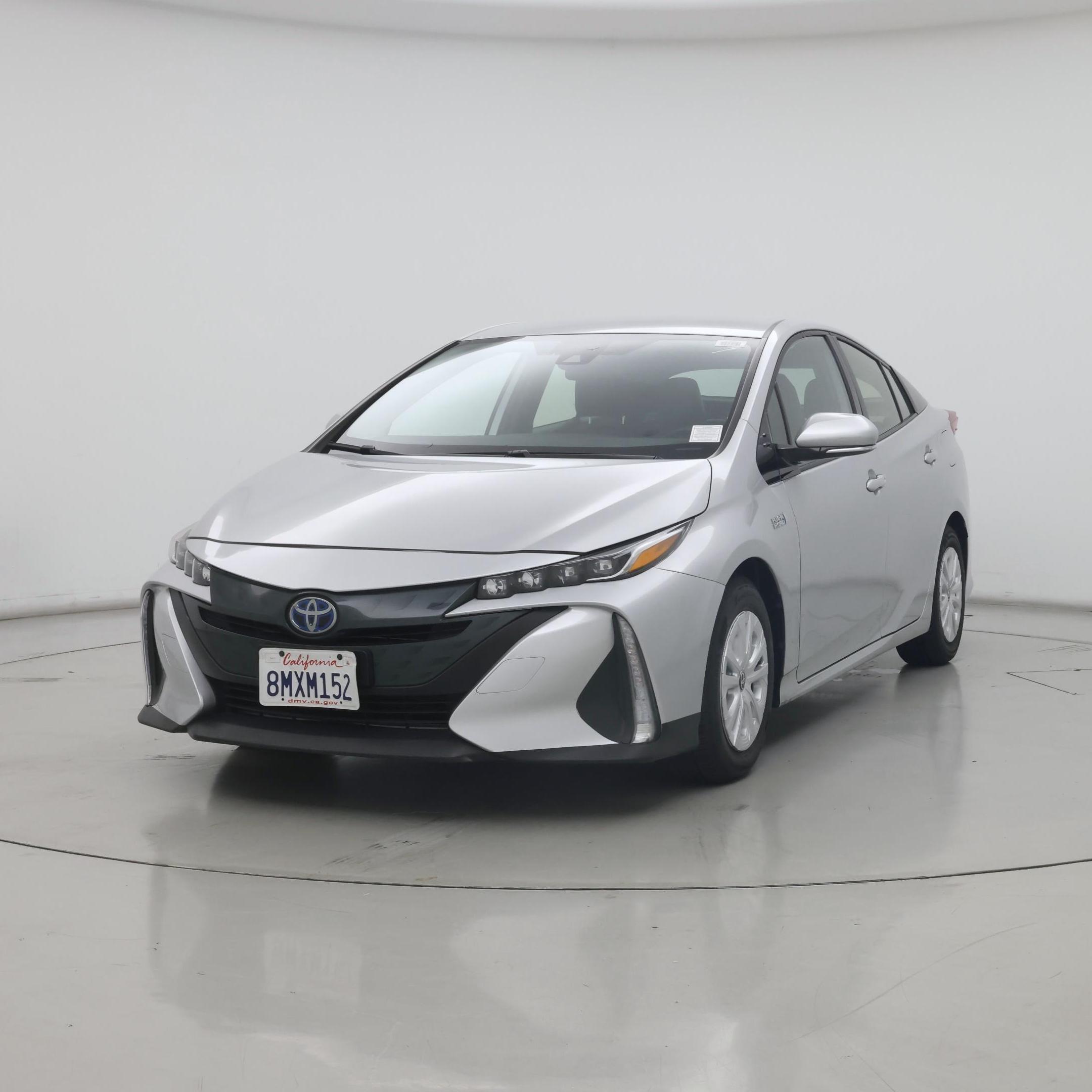 Thumbnail: 2020 Toyota Prius Prime - 4