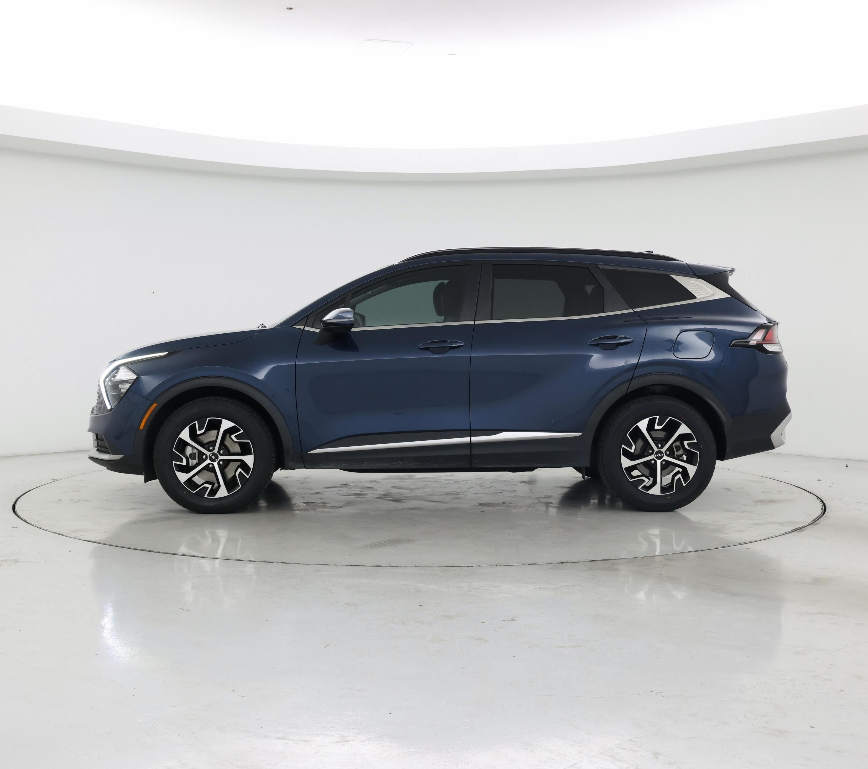 Thumbnail: 2023 Kia Sportage - 3