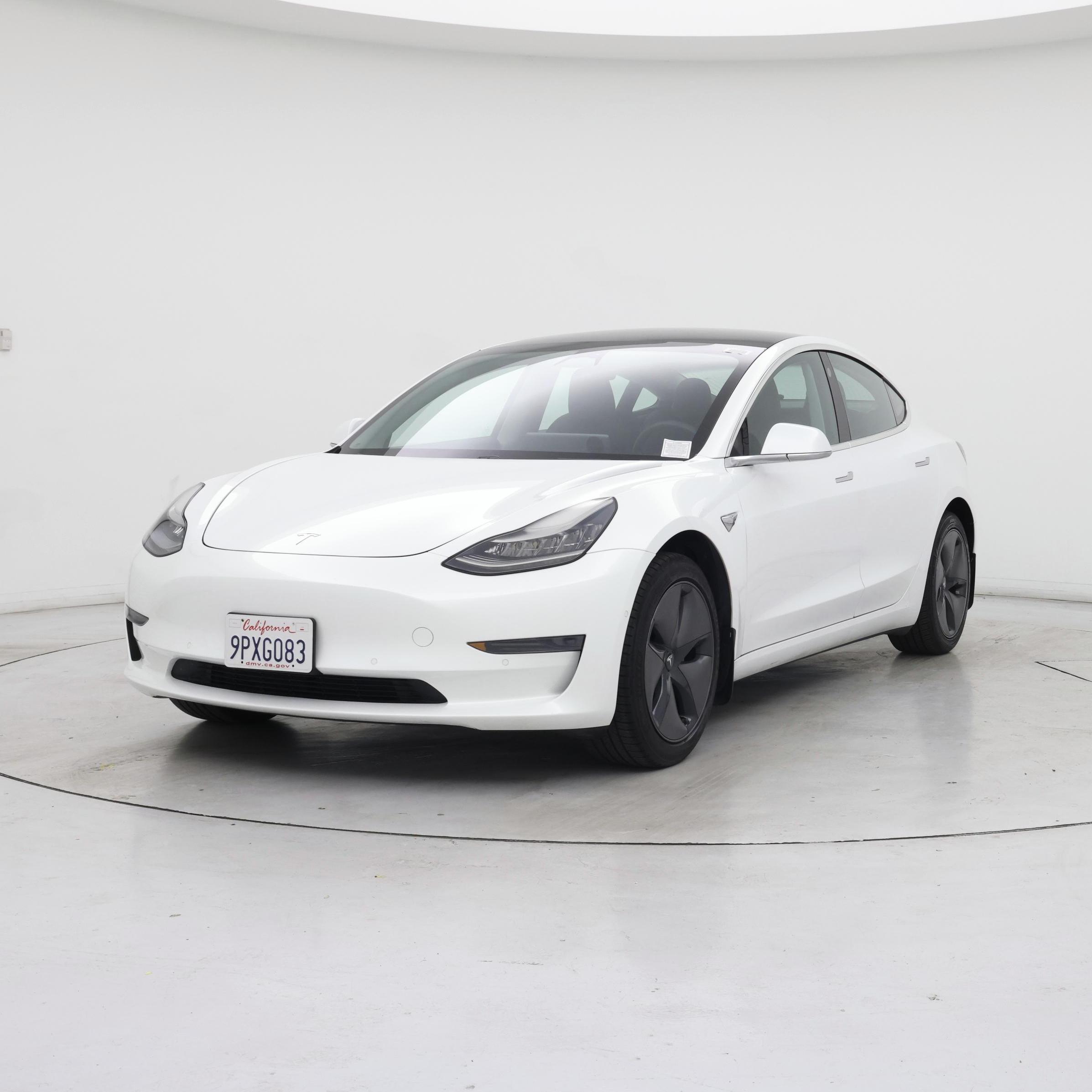 Thumbnail: 2019 Tesla Model 3 - 4