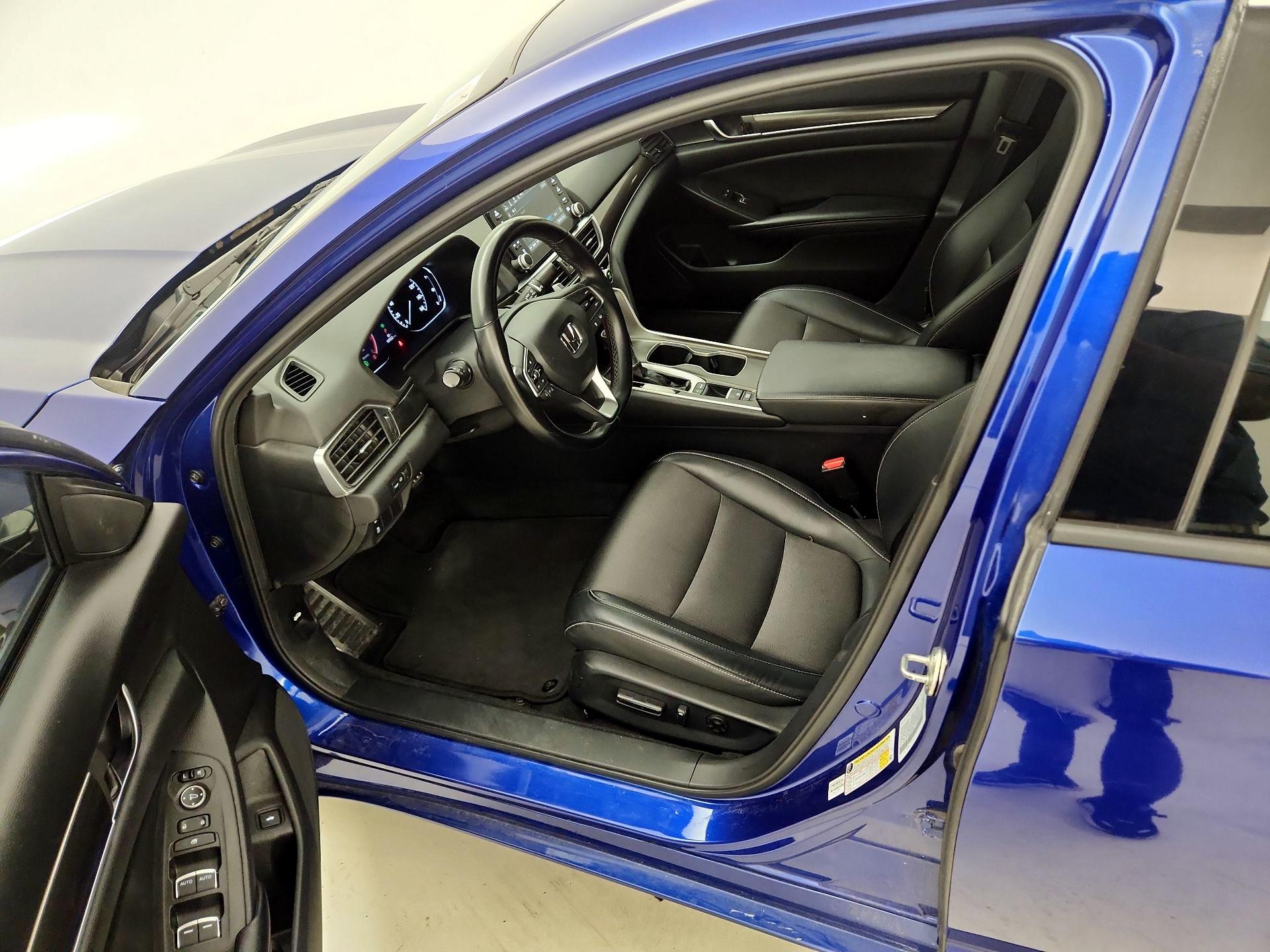 Thumbnail: 2018 Honda Accord - 11