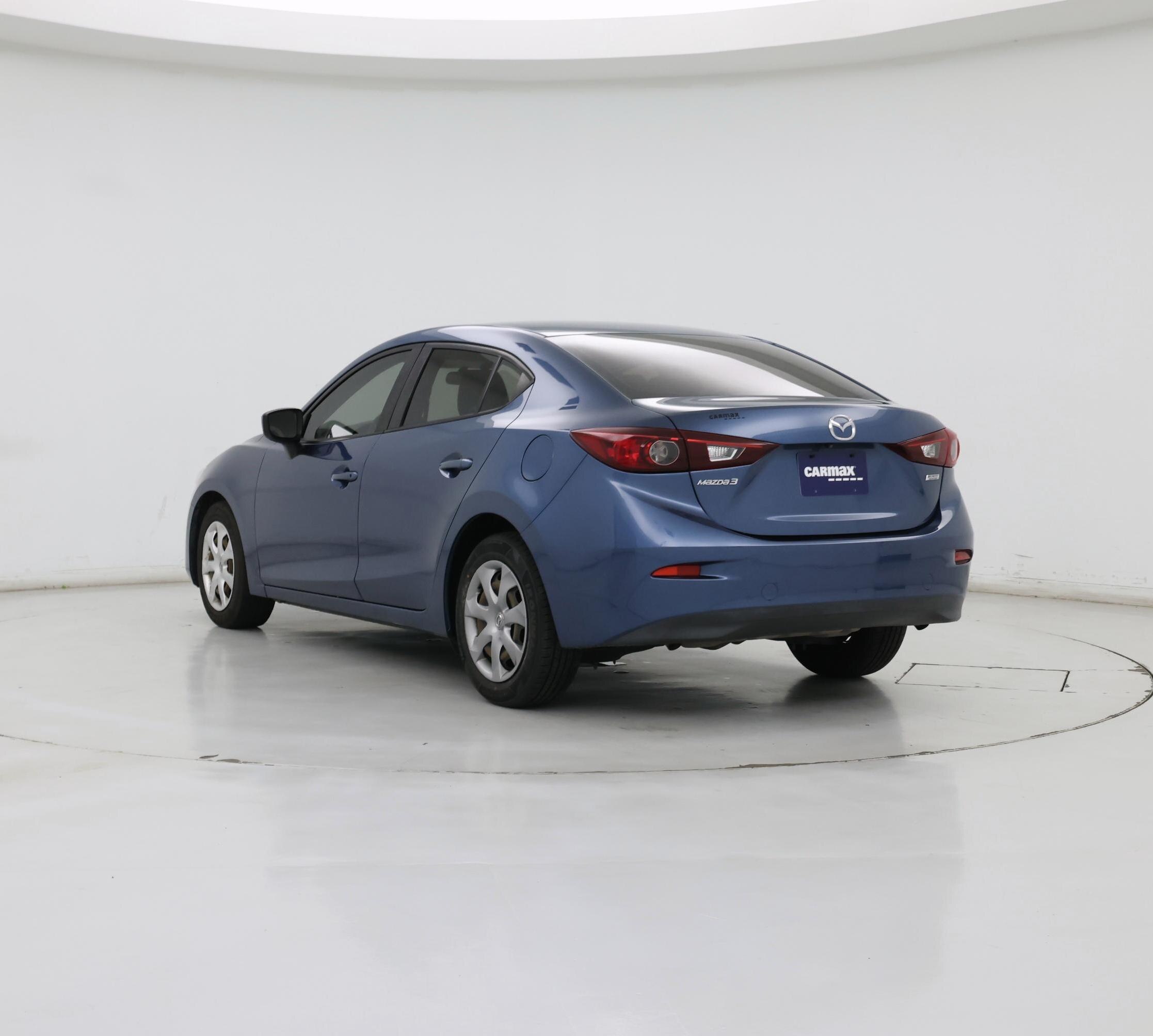 Thumbnail: 2017 Mazda Mazda3 - 2