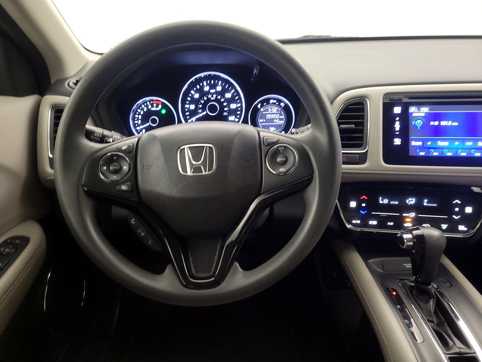 Thumbnail: 2017 Honda HR-V - 10