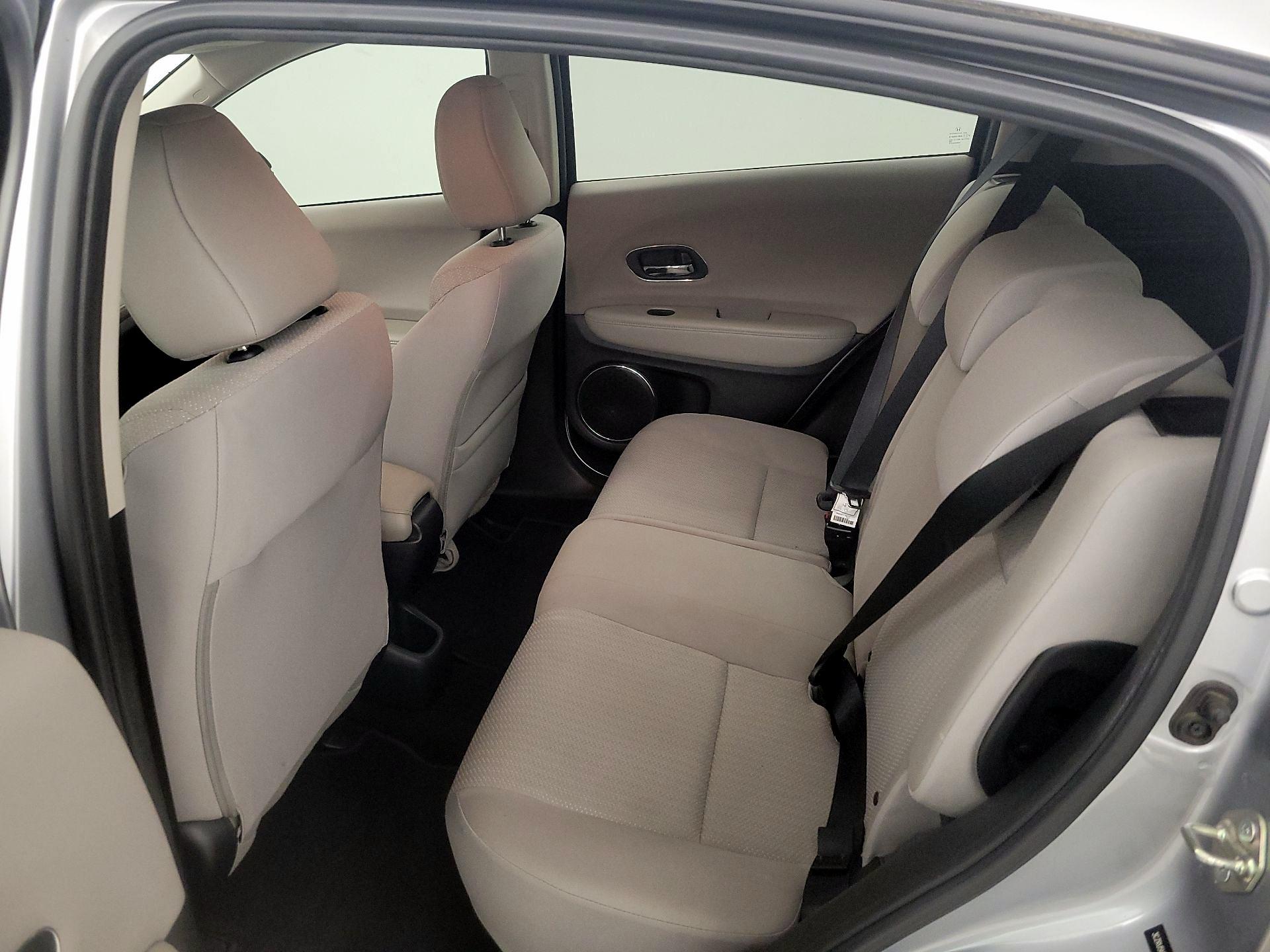 Thumbnail: 2017 Honda HR-V - 20