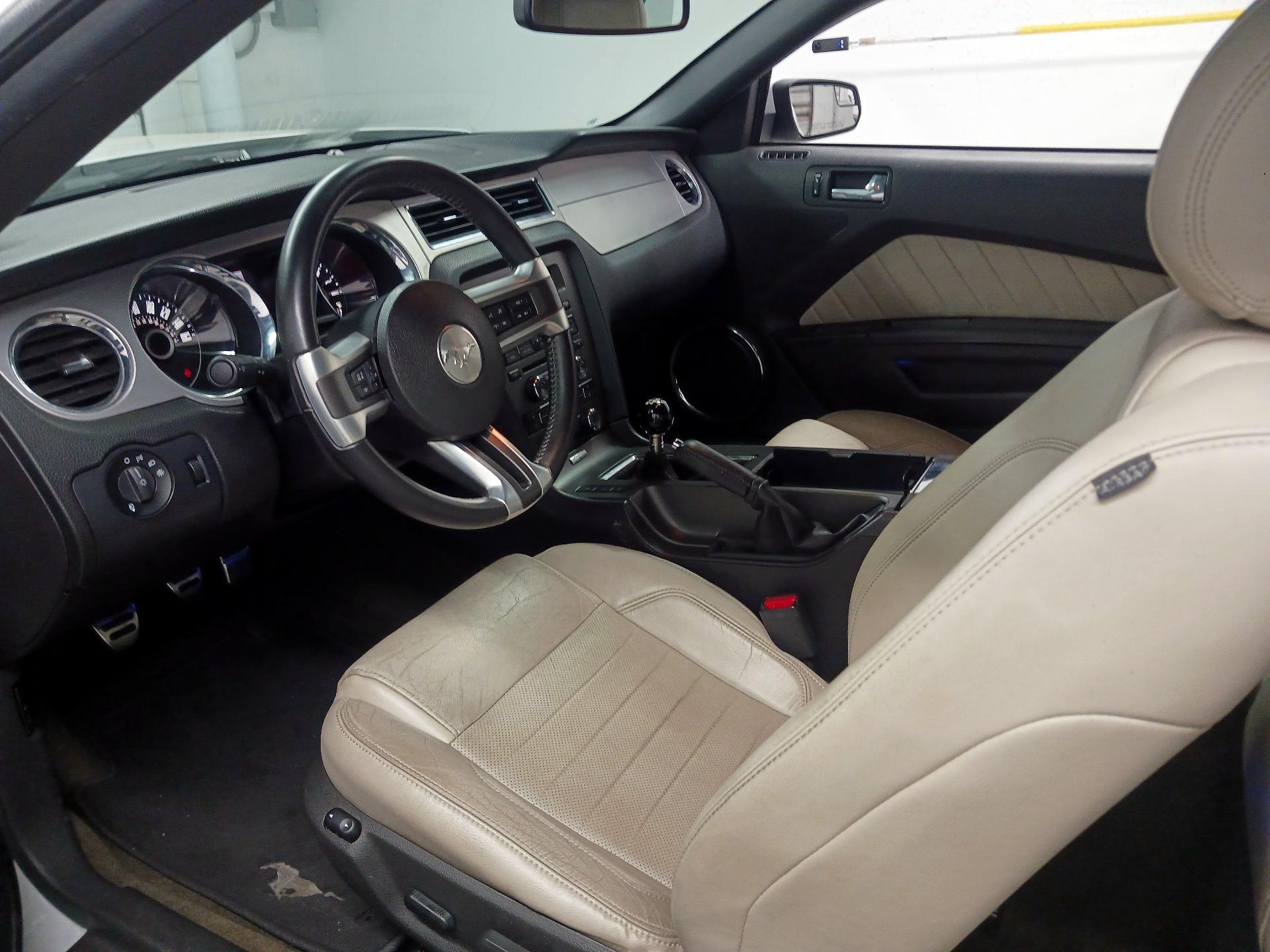 Thumbnail: 2014 Ford Mustang - 11