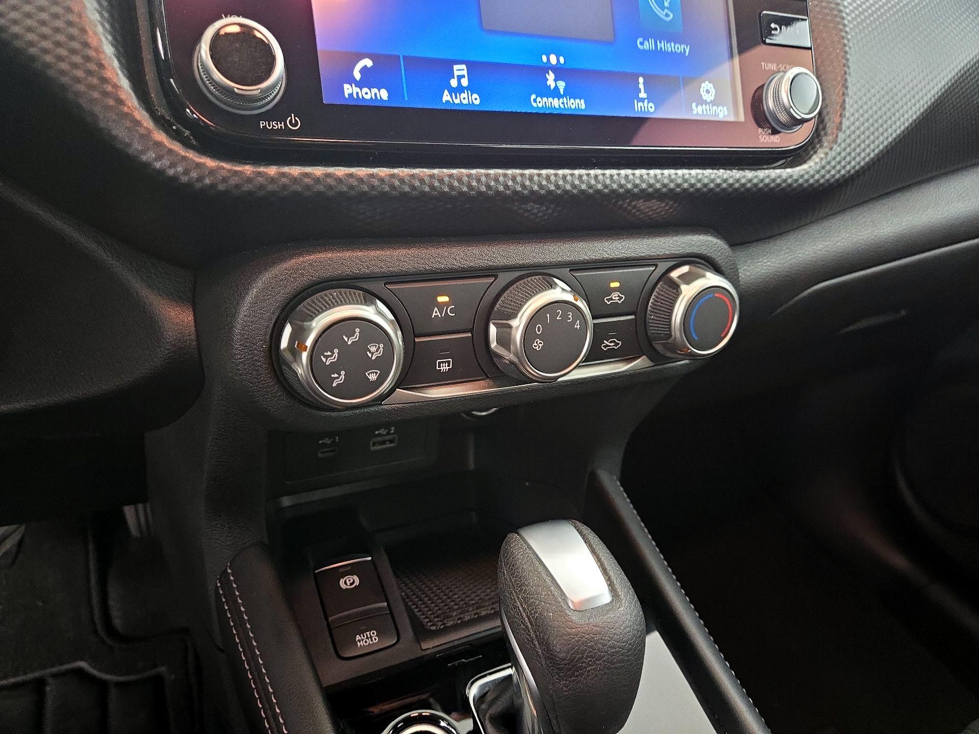 Thumbnail: 2023 Nissan Kicks - 15