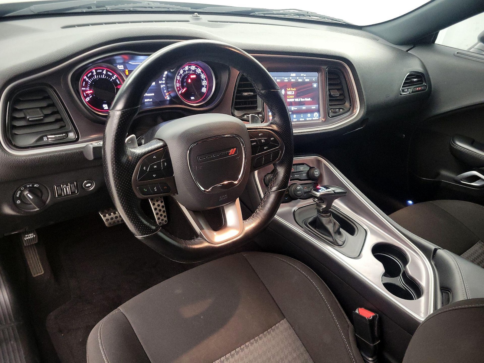 2021 Dodge Challenger R/T - Photo 10