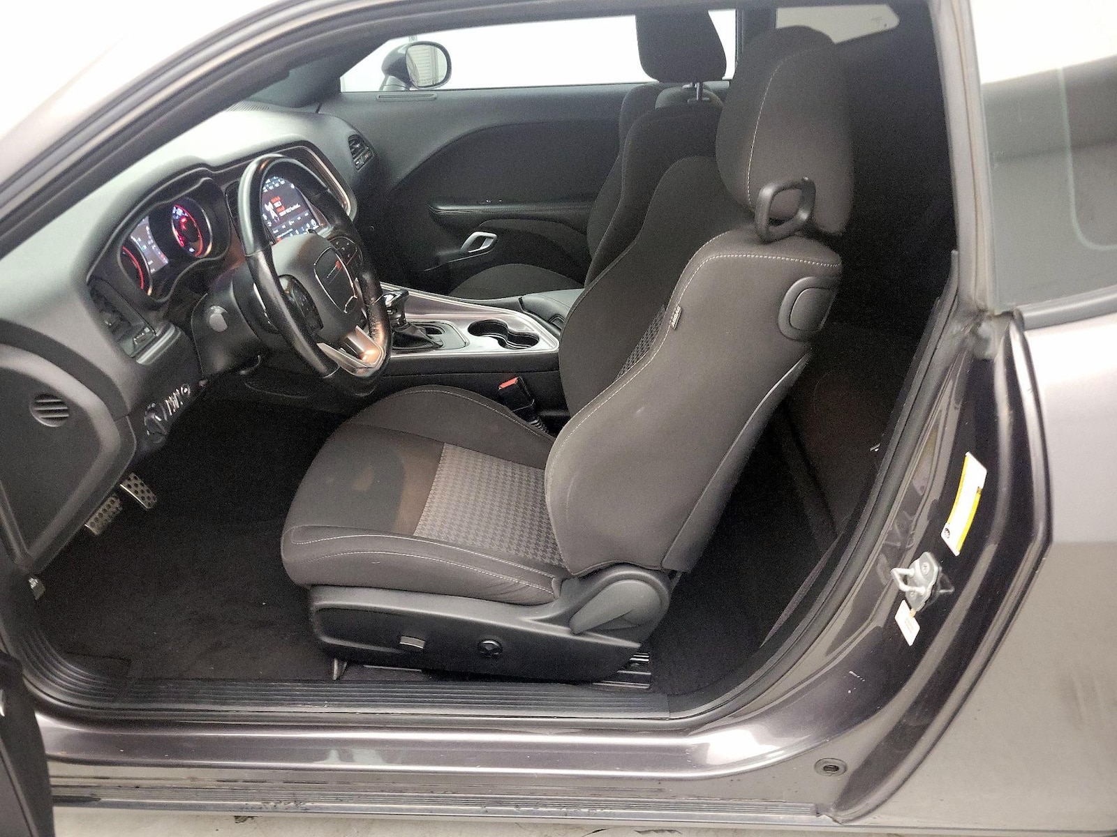 2021 Dodge Challenger R/T - Photo 12