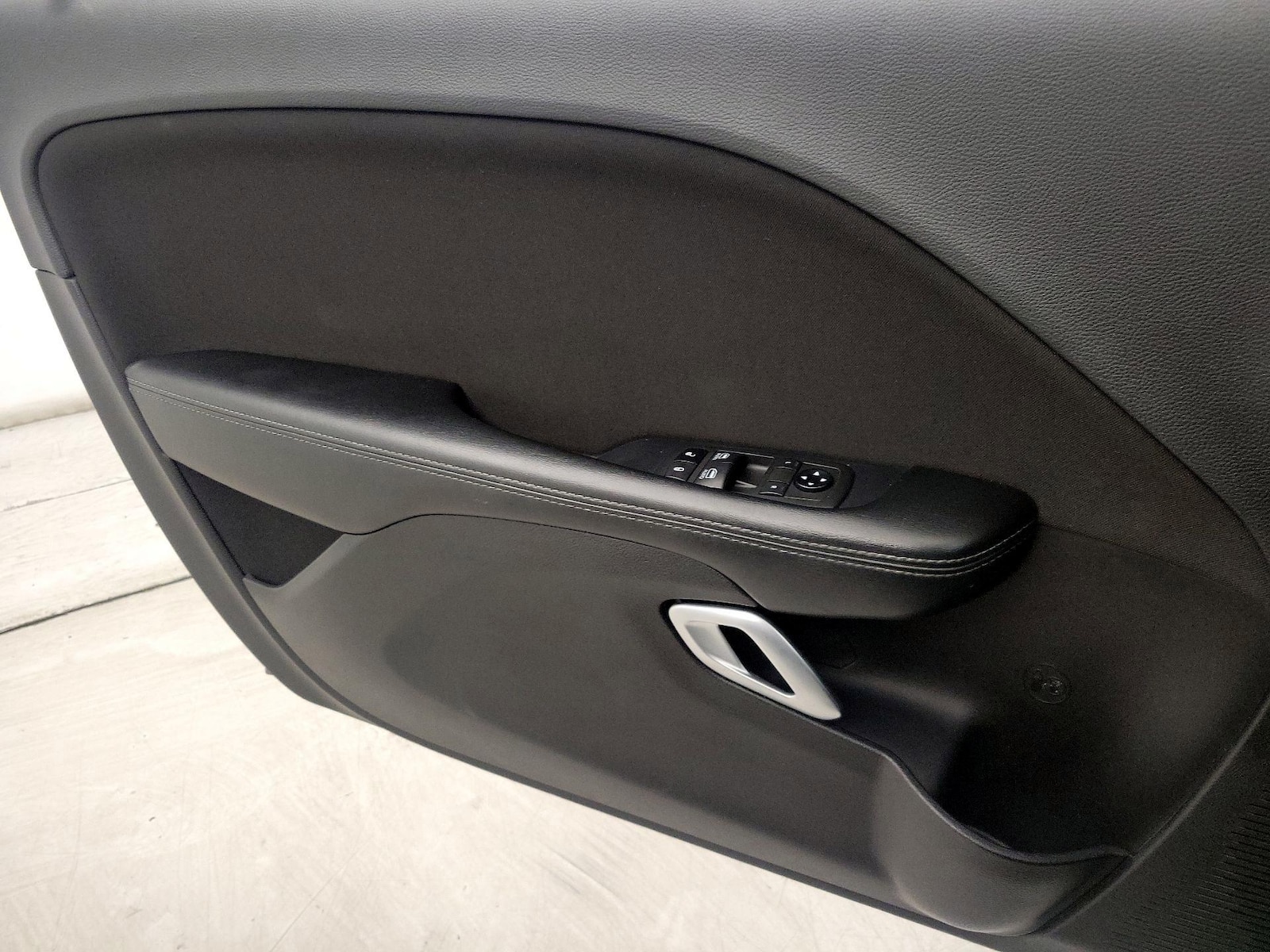 2021 Dodge Challenger R/T - Photo 13
