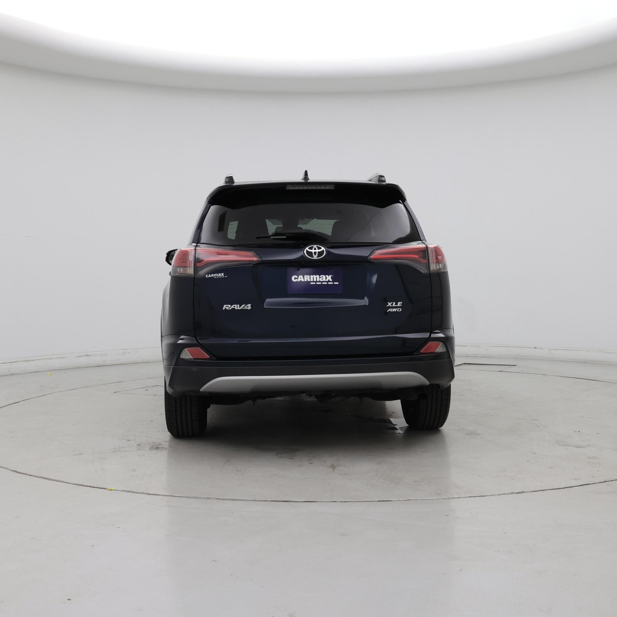 Thumbnail: 2018 Toyota RAV4 - 6