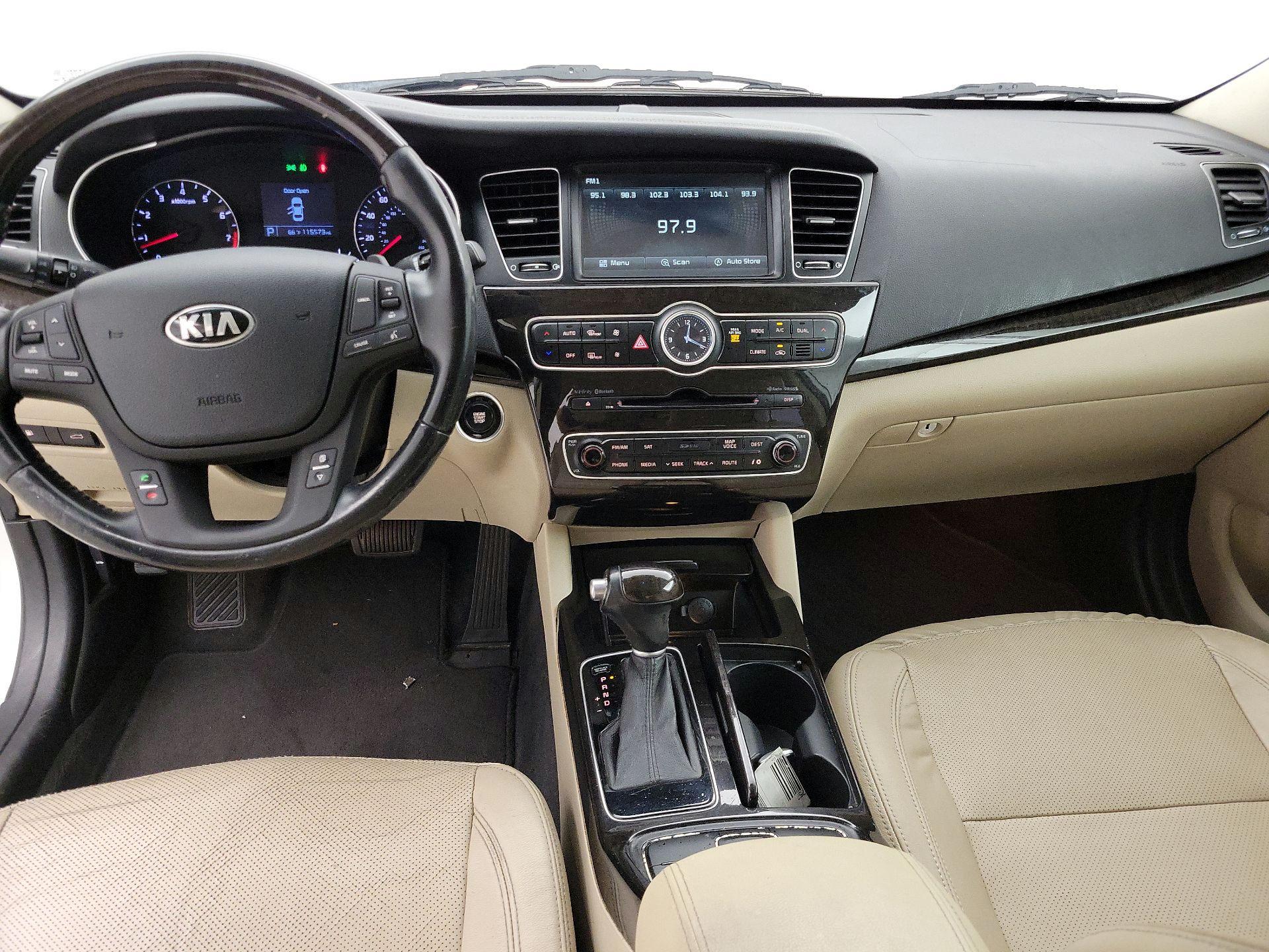 Thumbnail: 2014 Kia Cadenza - 9