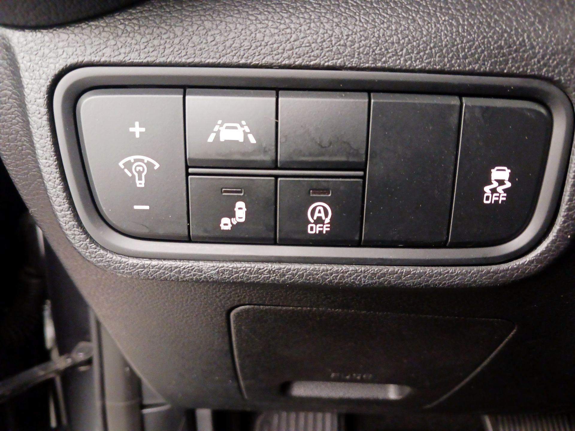 Thumbnail: 2021 Kia Soul - 13