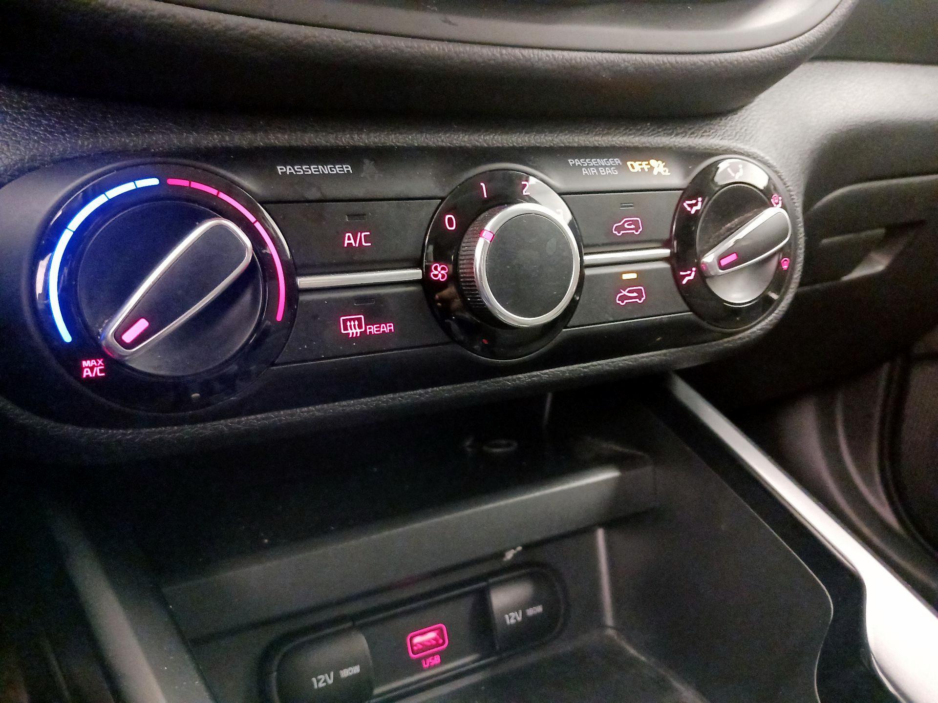 Thumbnail: 2021 Kia Soul - 16