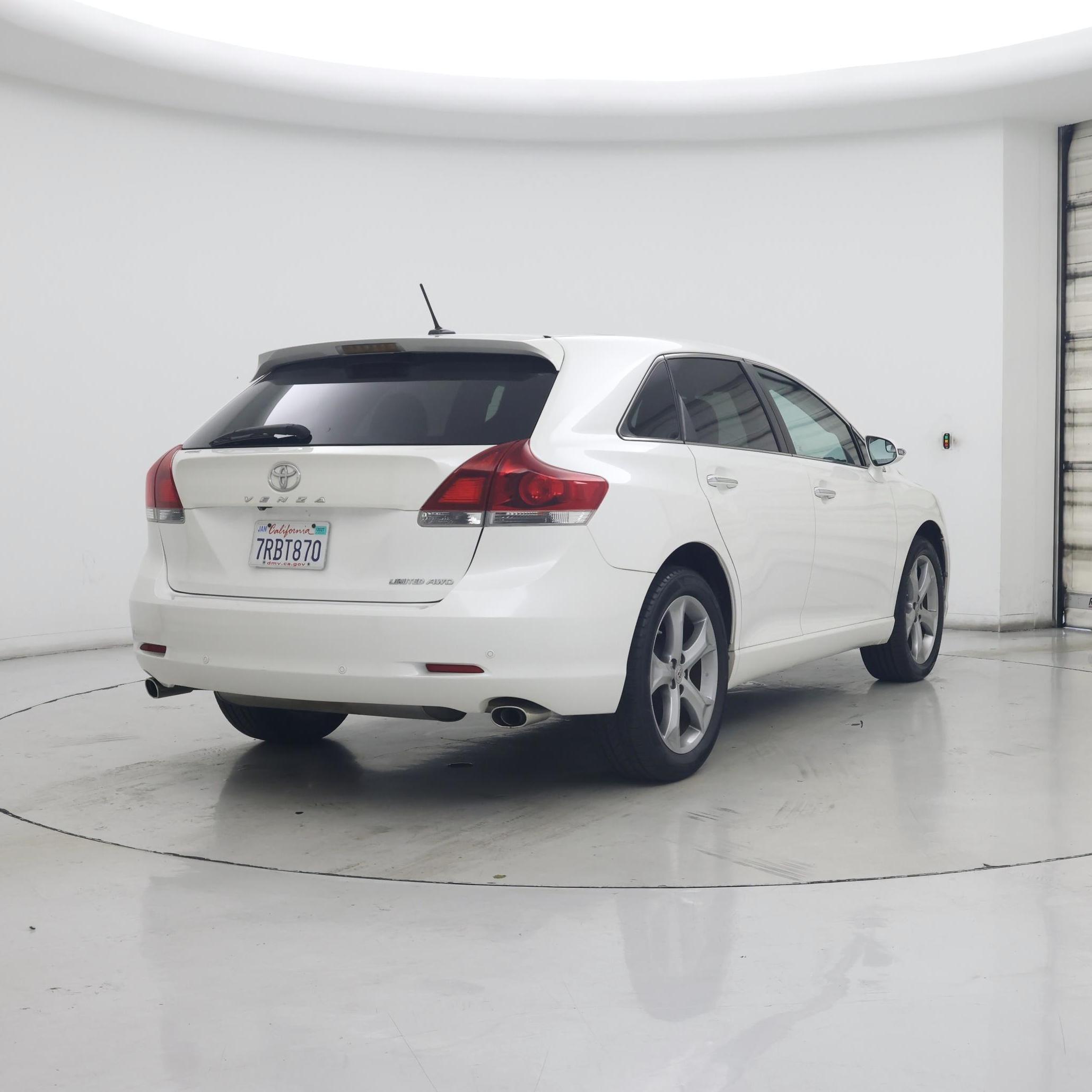 Thumbnail: 2014 Toyota Venza - 8