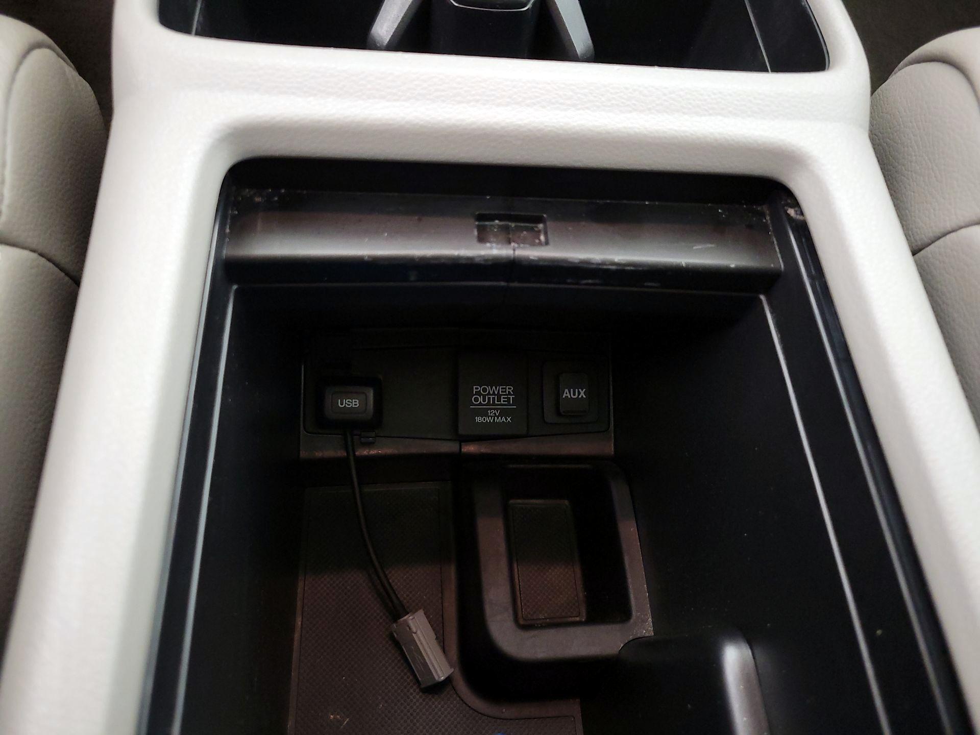 Thumbnail: 2014 Honda CR-V - 18