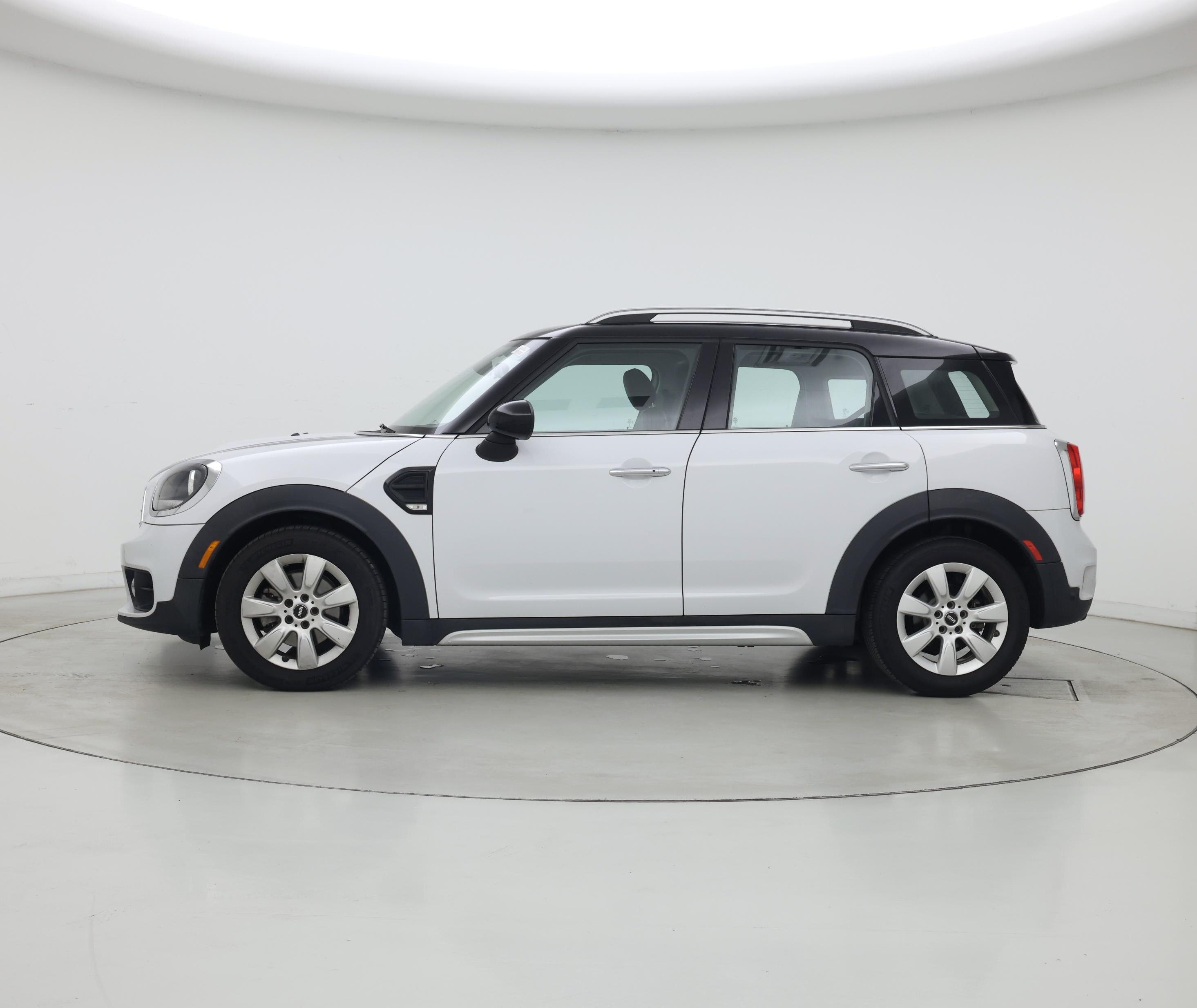 Thumbnail: 2017 MINI Cooper Countryman - 3