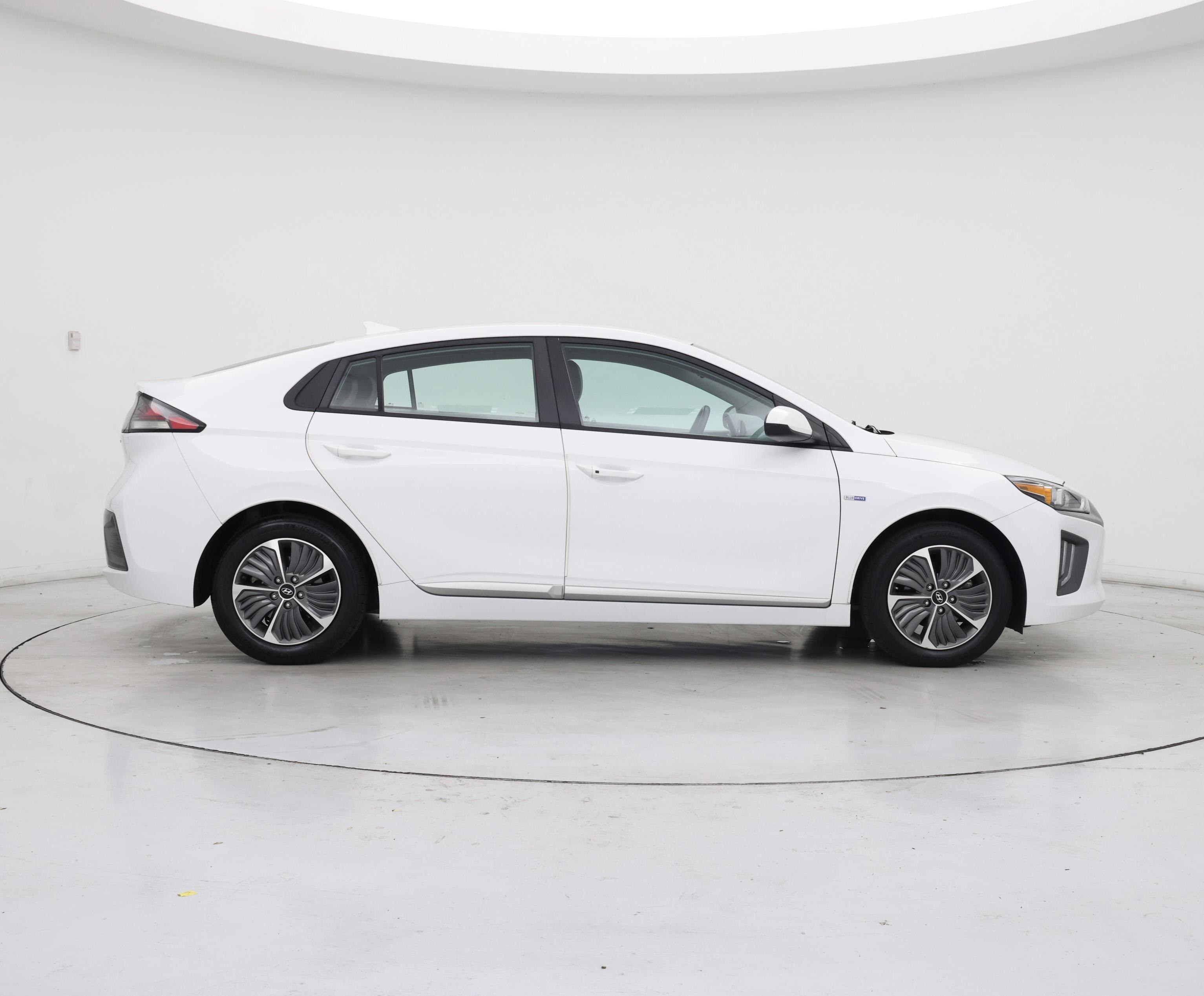 Thumbnail: 2020 Hyundai Ioniq - 7