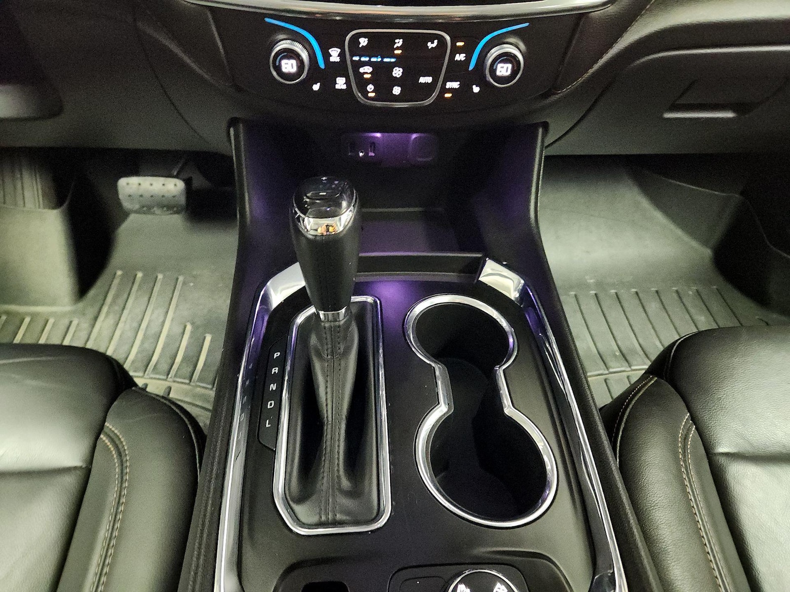 2018 Chevrolet Traverse 3LT - Photo 19