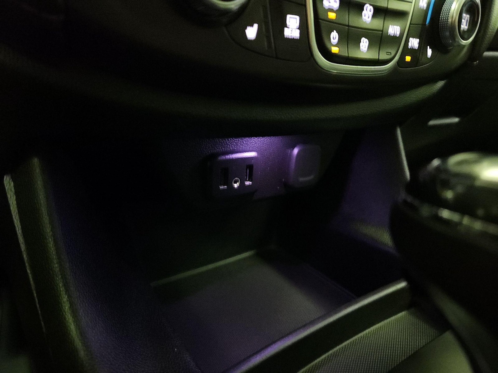 2018 Chevrolet Traverse 3LT - Photo 20