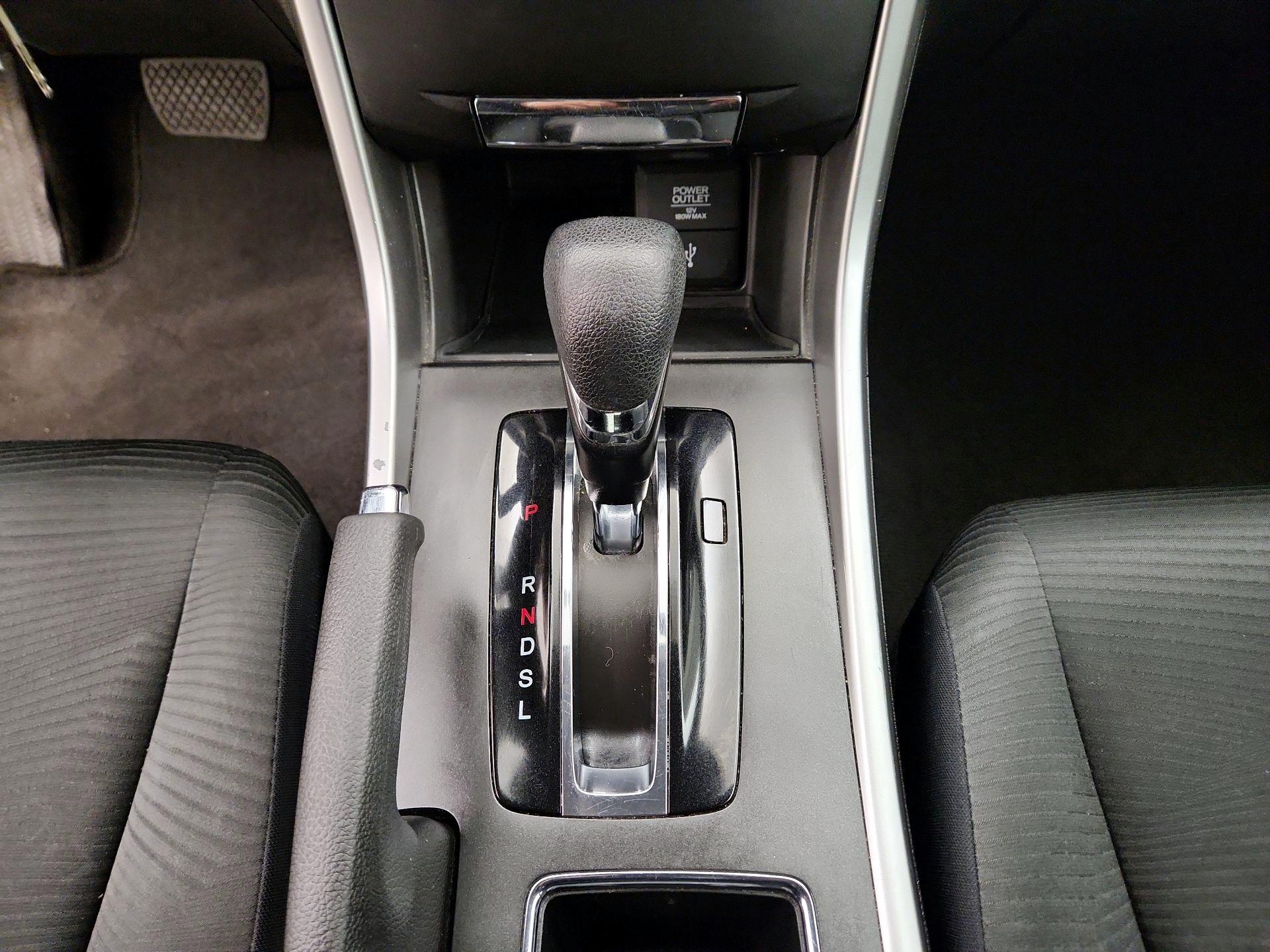Thumbnail: 2014 Honda Accord - 17